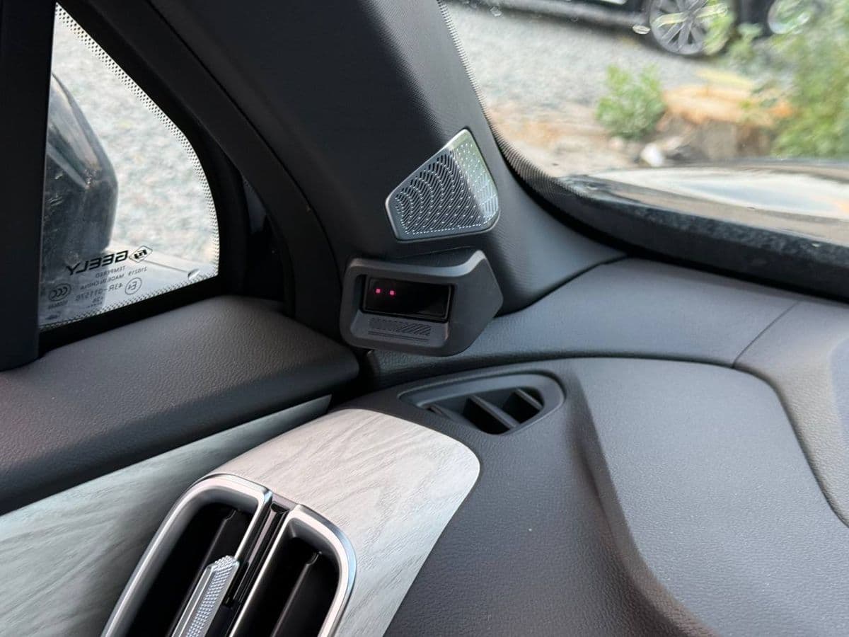 Geely Galaxy M7 — фото 12