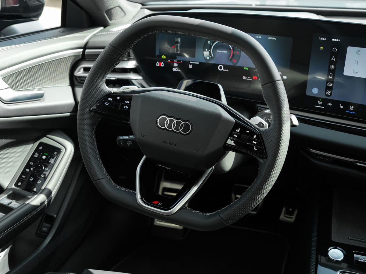 Audi A5L — фото 33