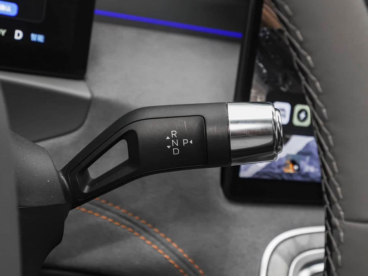 Geely Galaxy M7 — фото 12