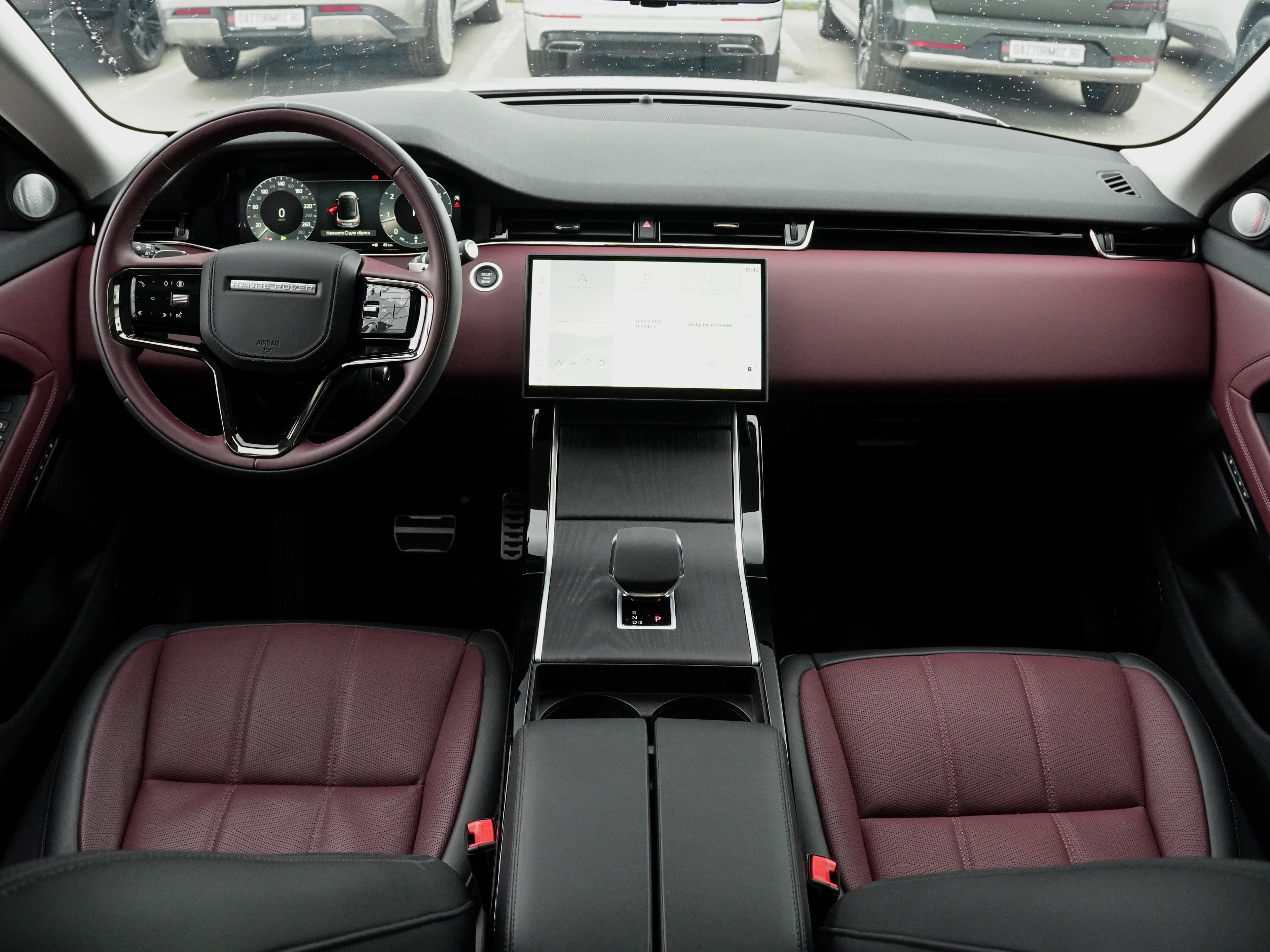 Land Rover Range Rover Evoque — фото 30
