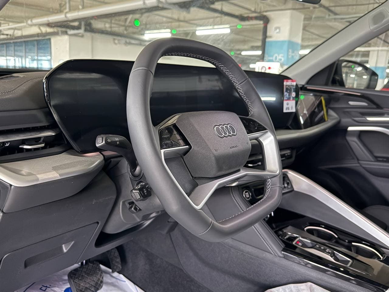 Audi Q5 Sportback — фото 21