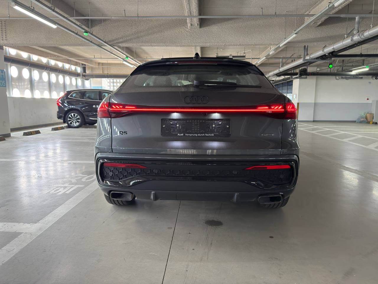 Audi Q5 Sportback — фото 6