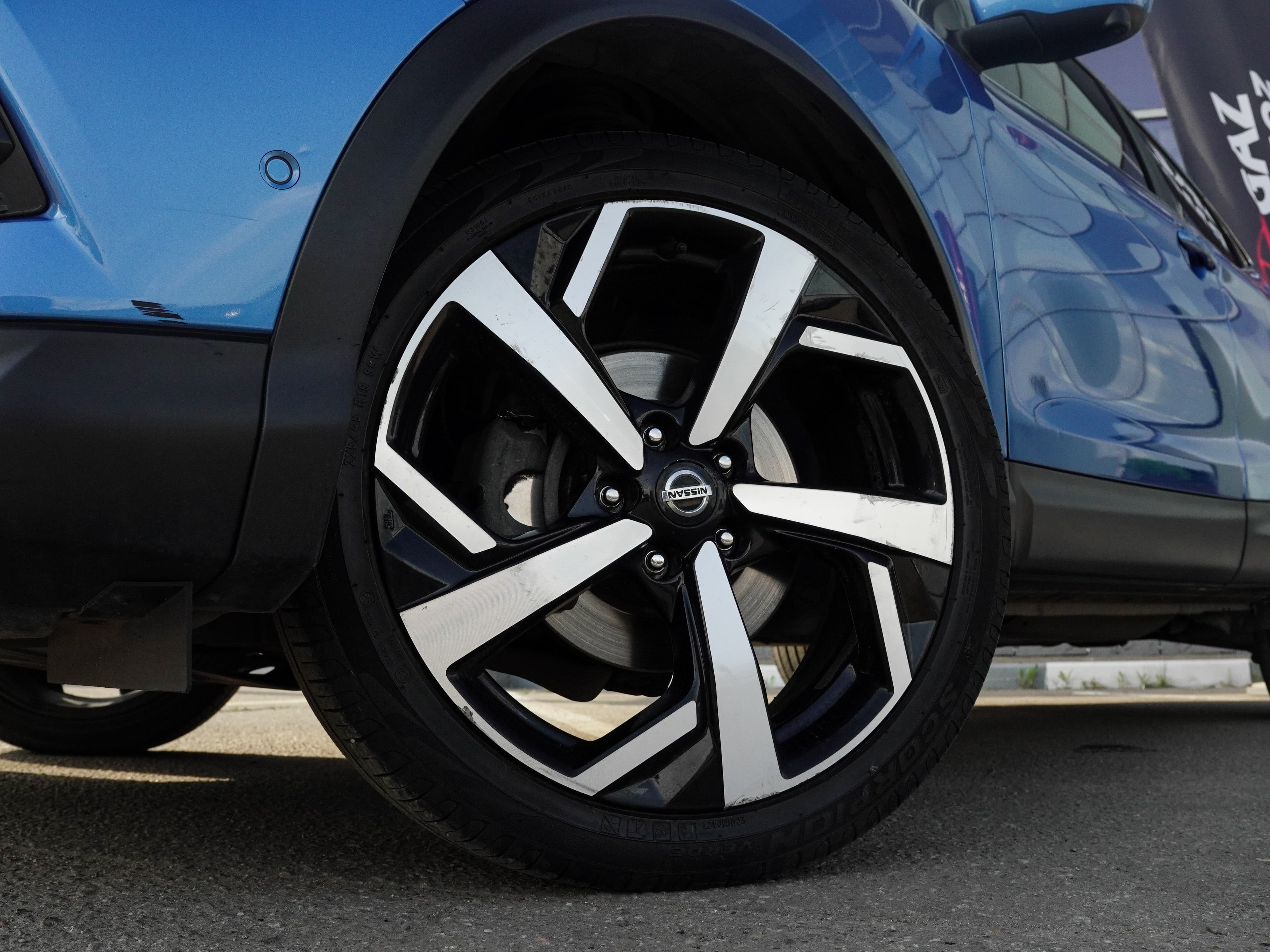 Nissan Qashqai — фото 12