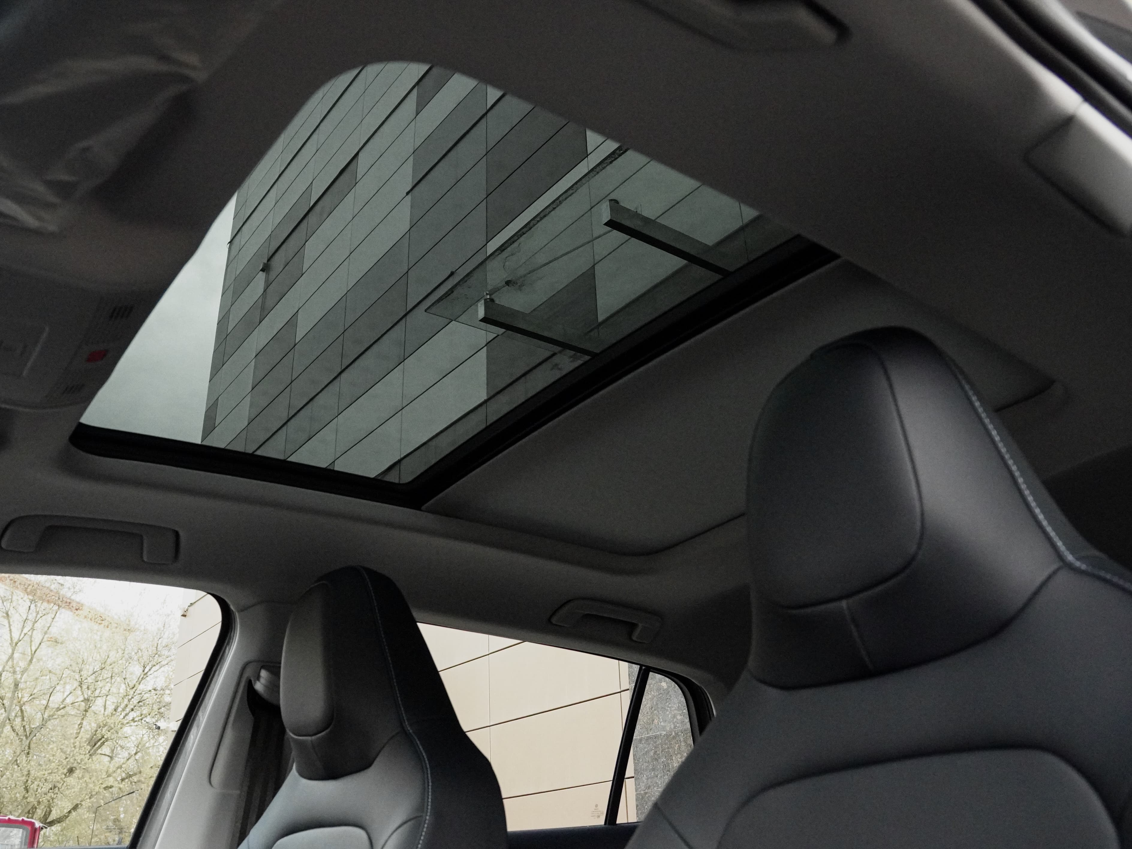 Volkswagen Tharu XR — фото 24