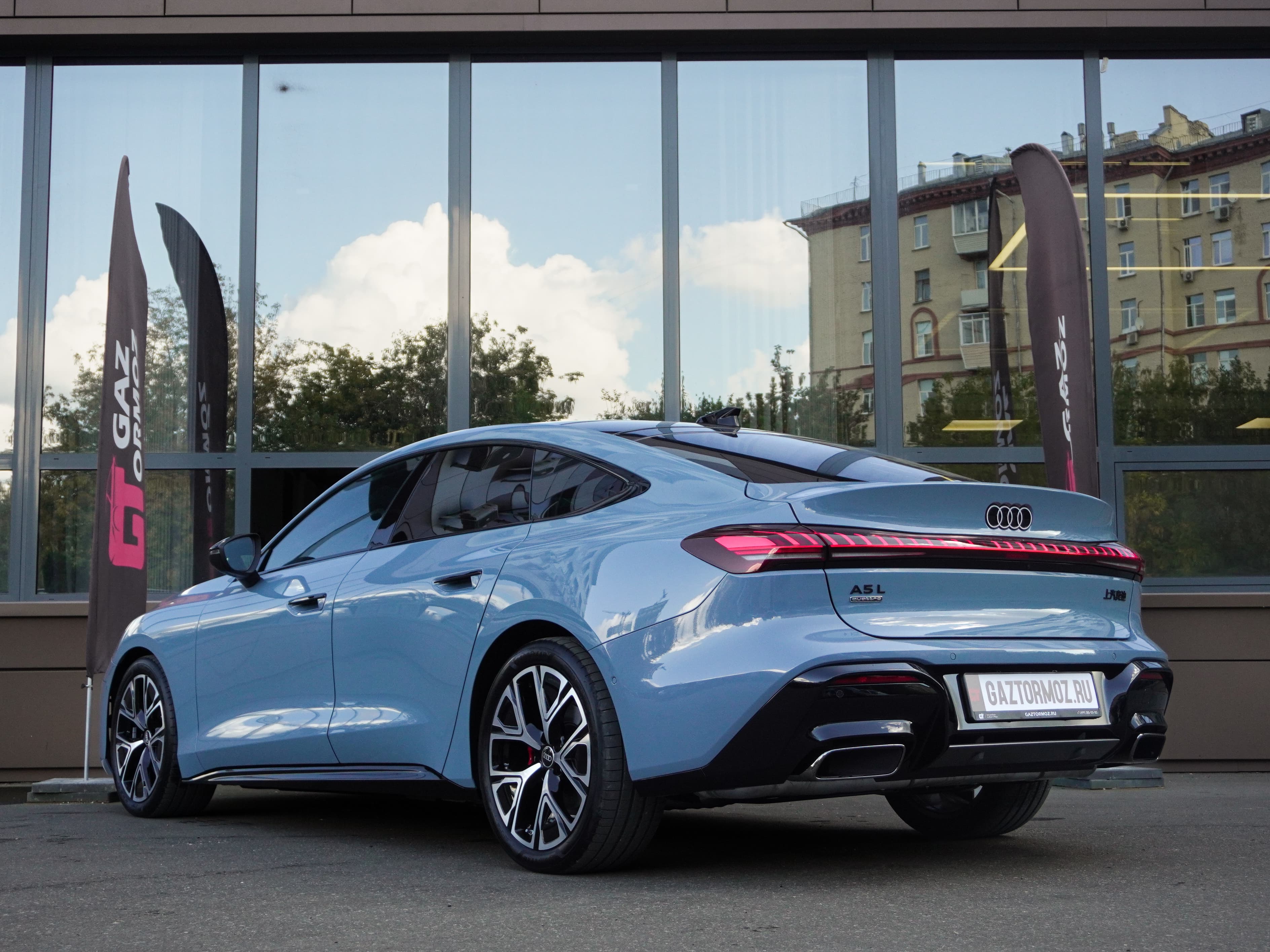 Audi A5L — фото 5