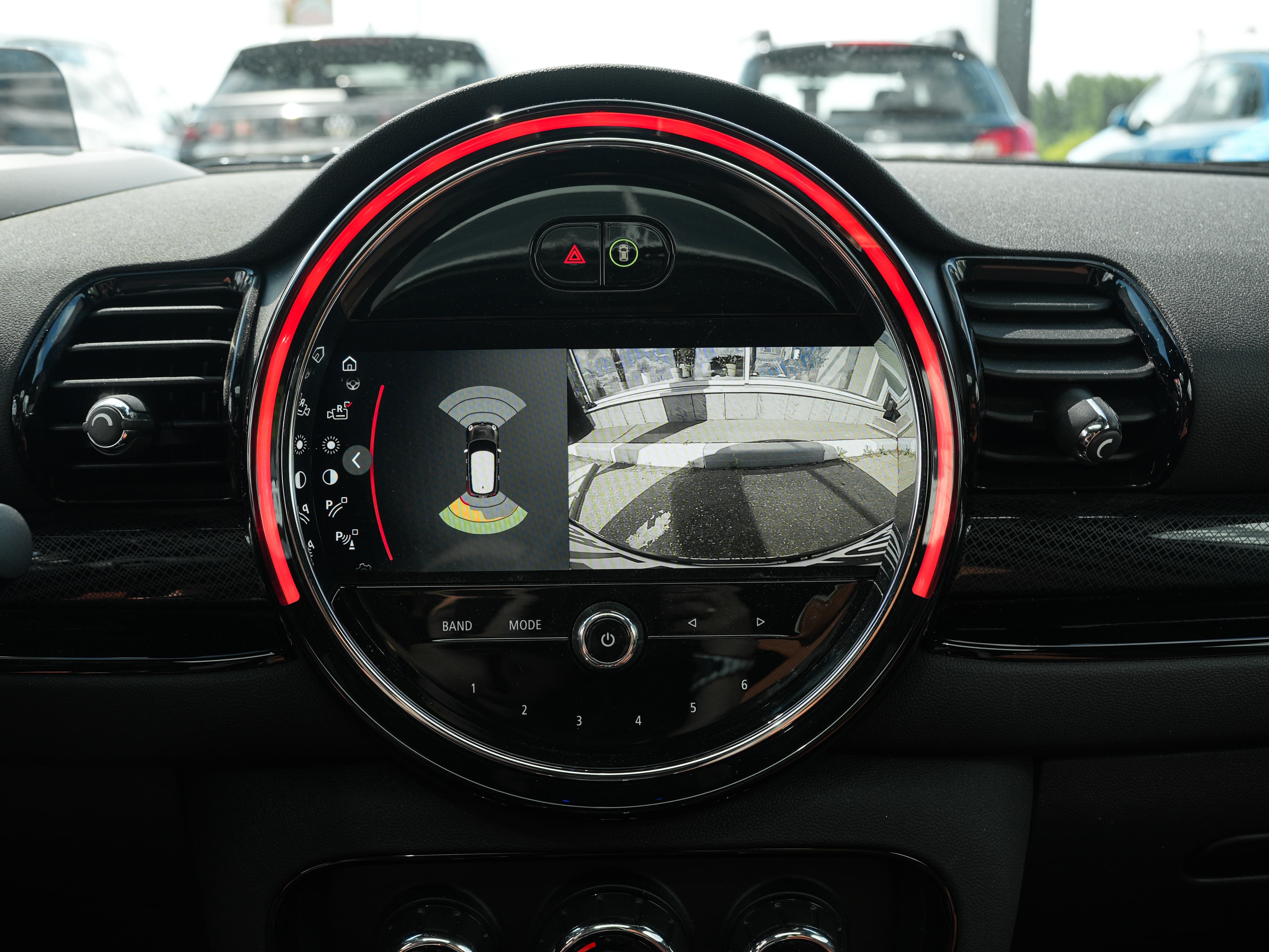 MINI Cooper S Clubman — фото 12
