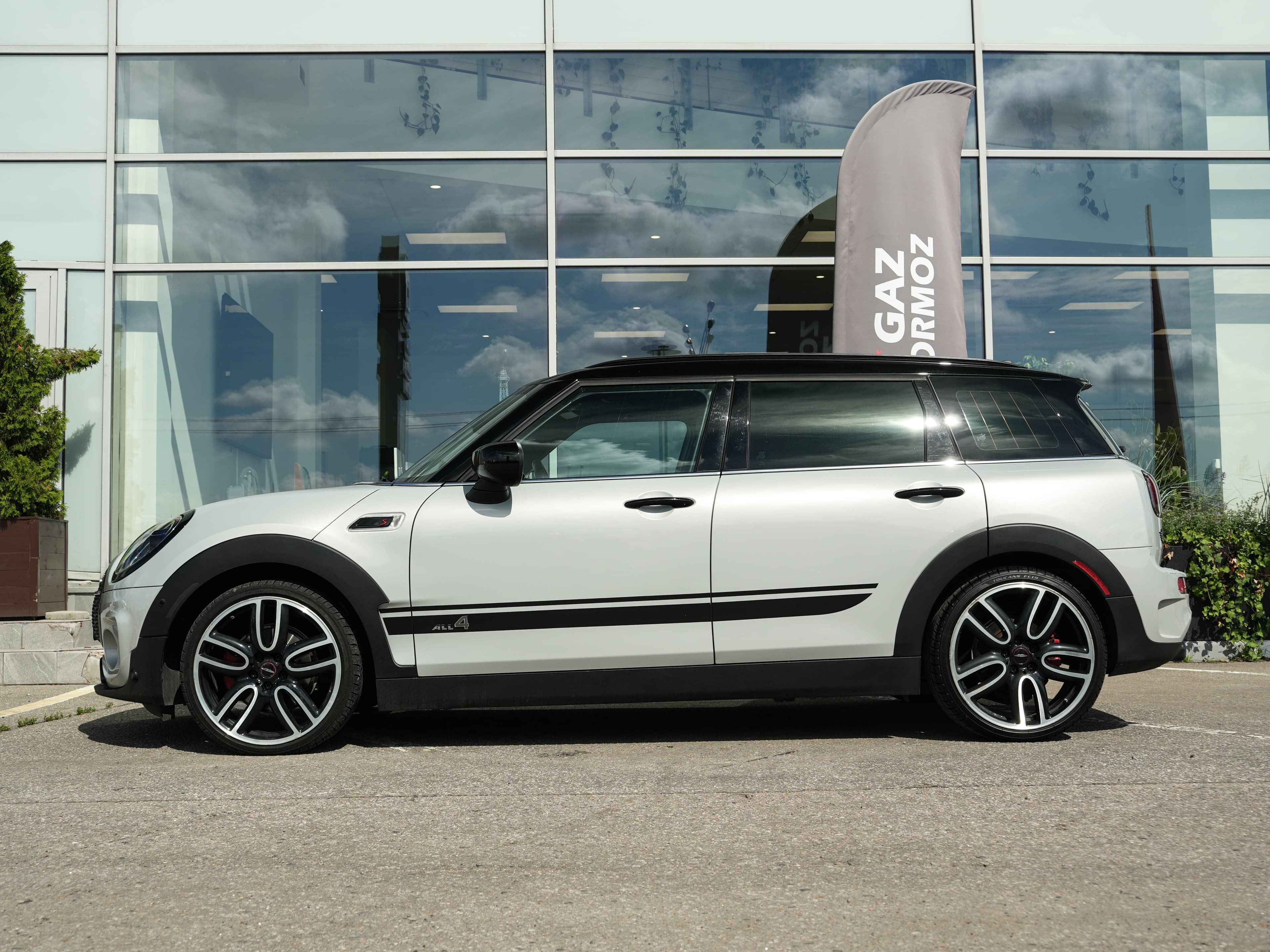 MINI Cooper S Clubman — фото 4