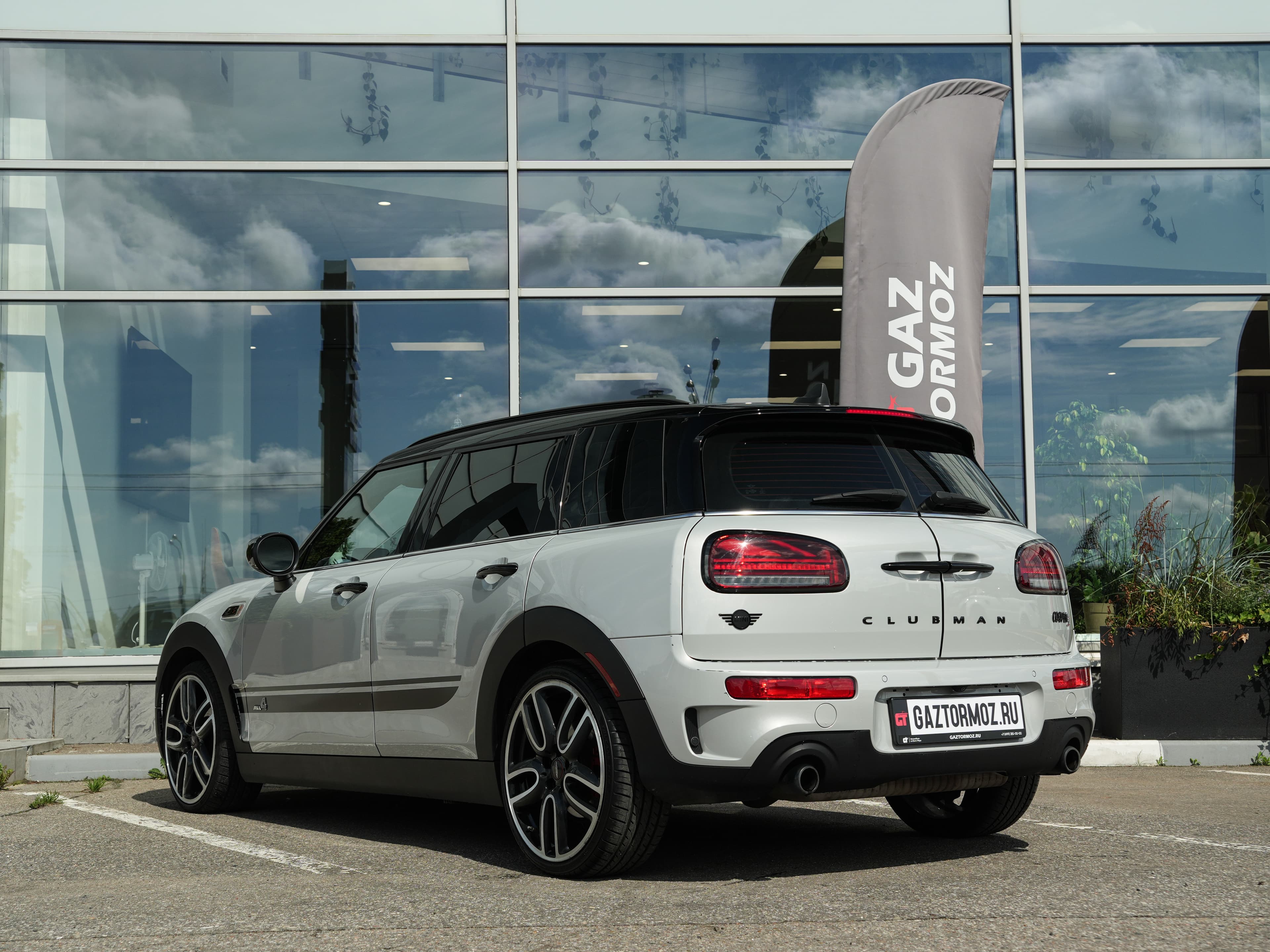 MINI Cooper S Clubman — фото 5