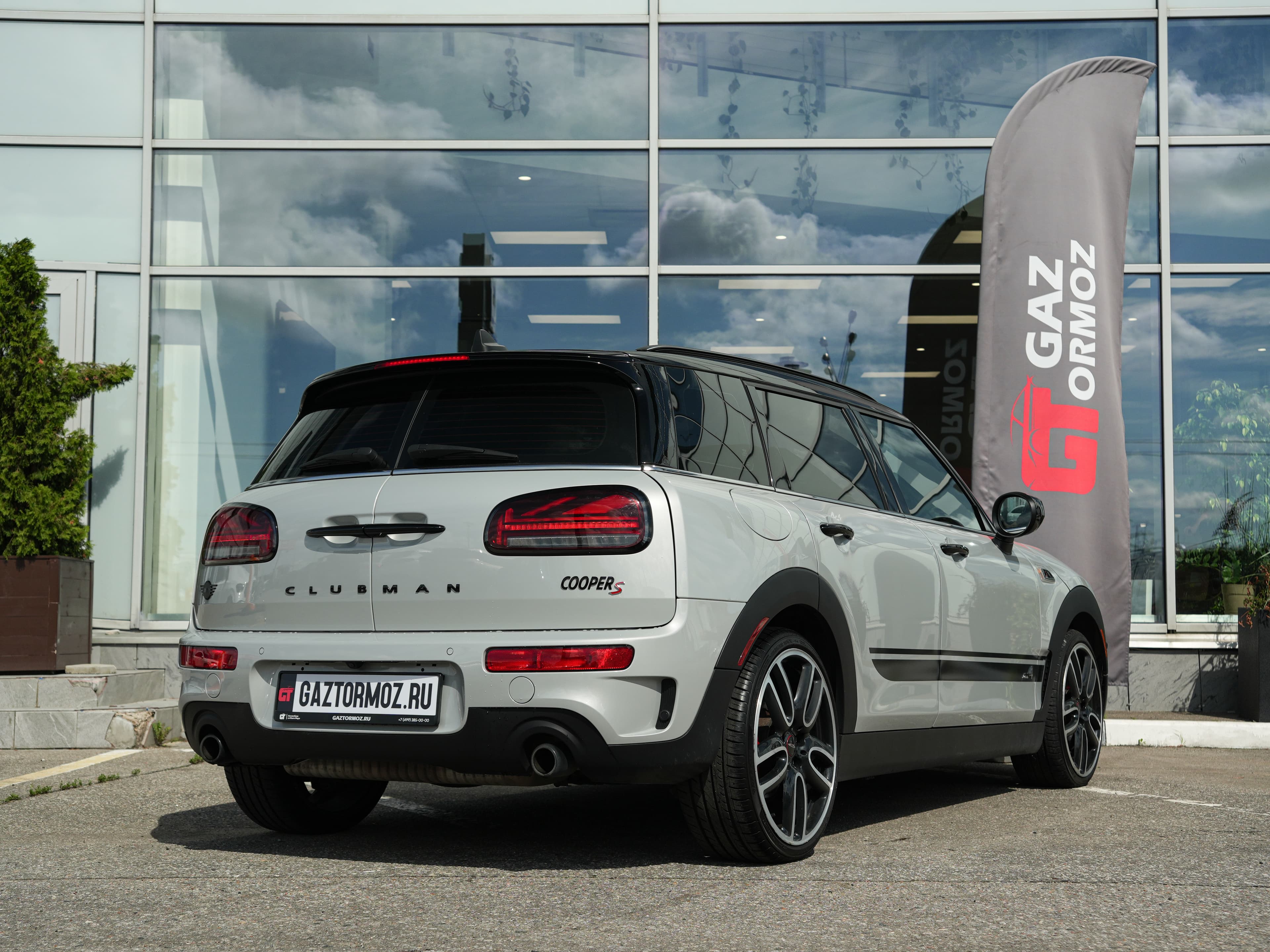 MINI Cooper S Clubman — фото 7