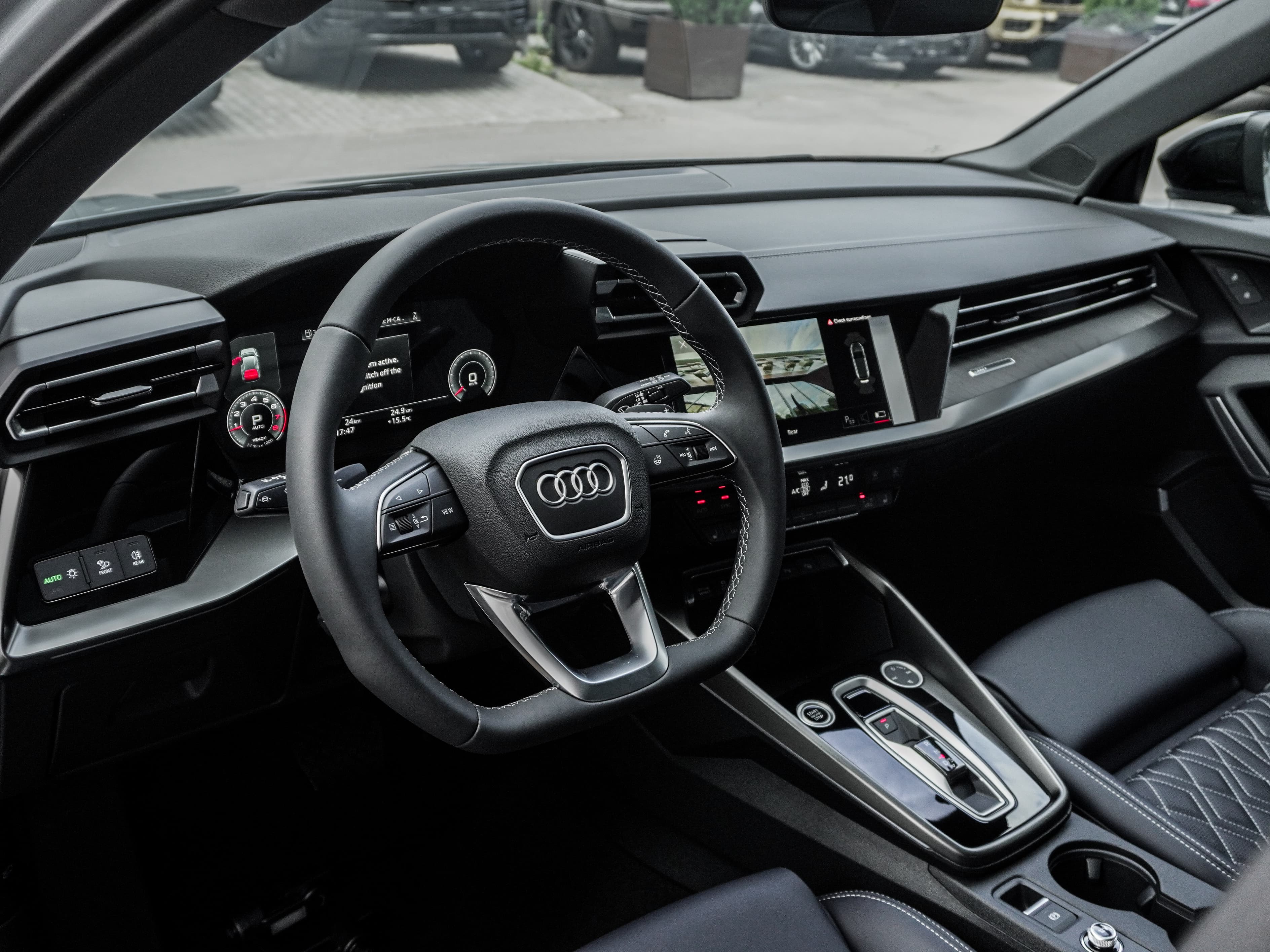 Audi A3L — фото 14