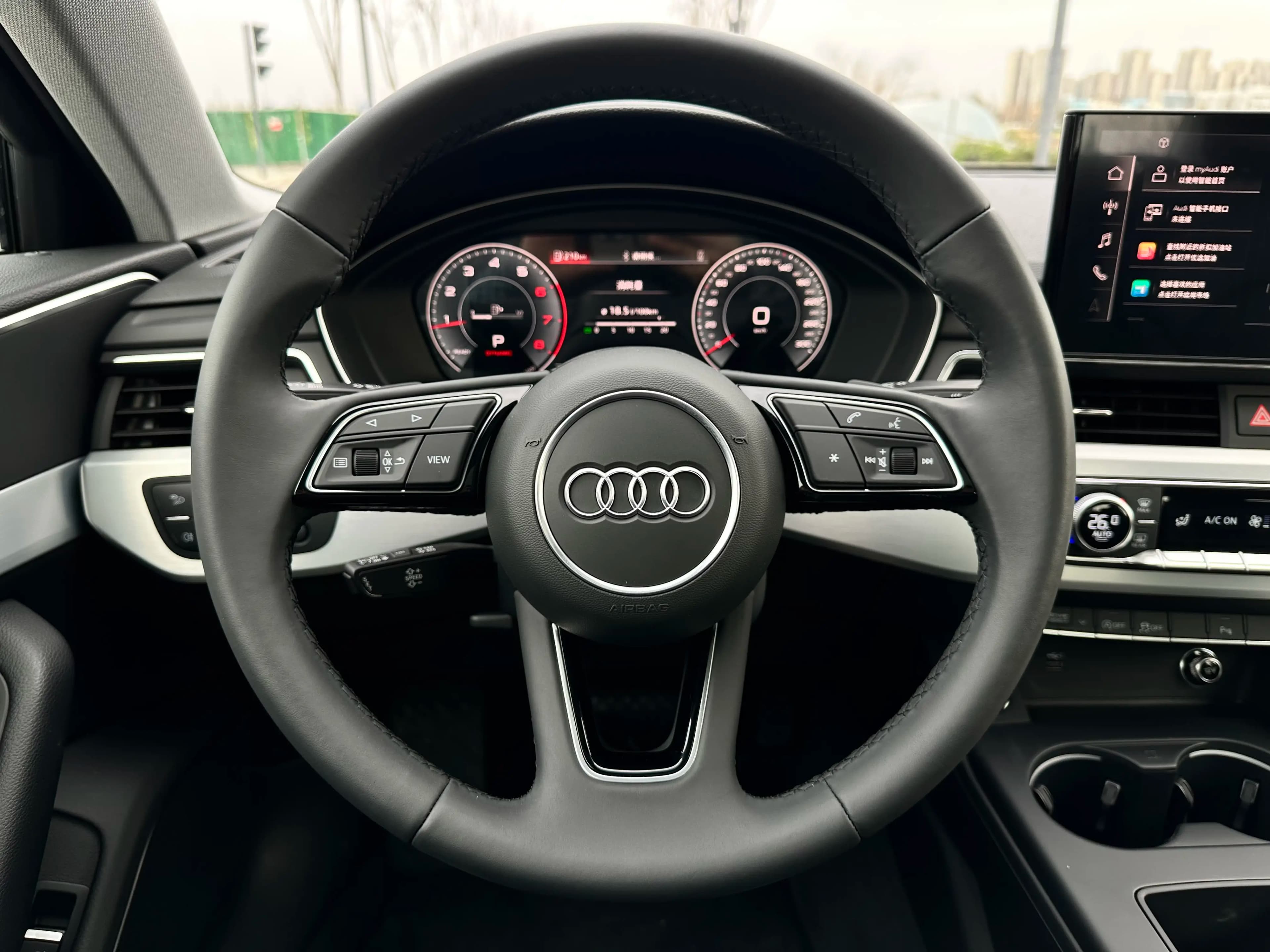Audi A4L 2021 г. 68043 км. — фото 11
