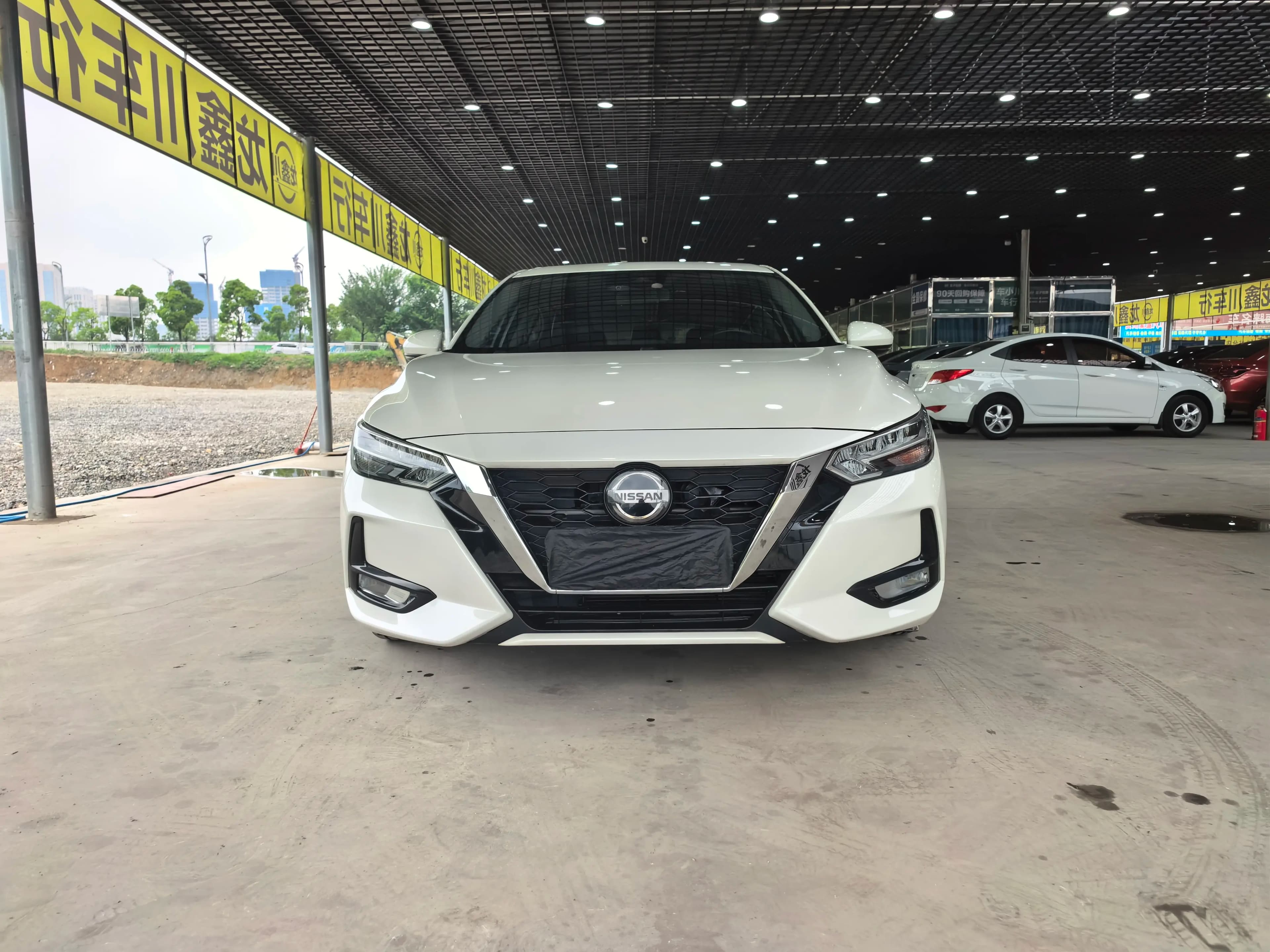 Nissan Sylphy 2022 г. 65000 км. — фото 2