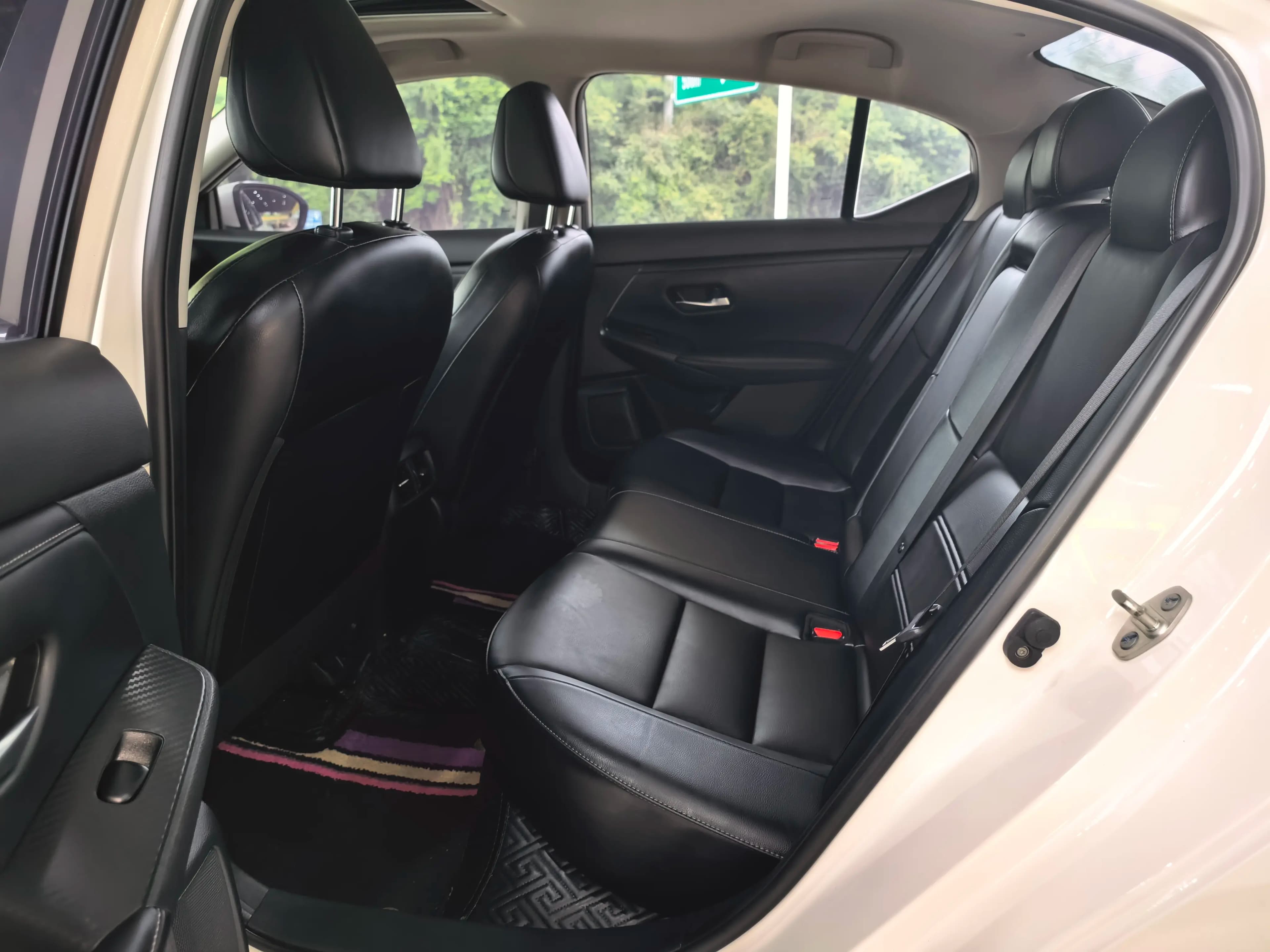 Nissan Sylphy 2022 г. 65000 км. — фото 10