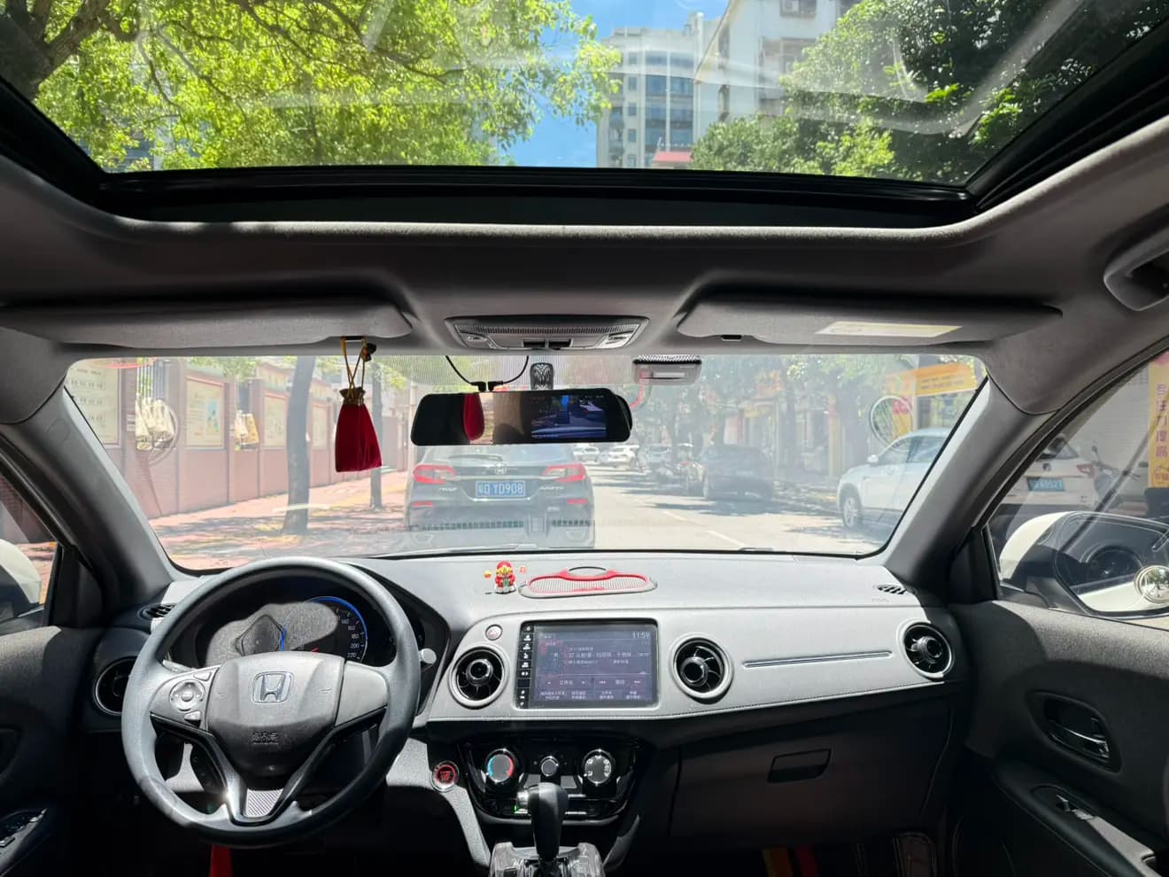 Honda WR-V 2022 г. 60130 км. — фото 11