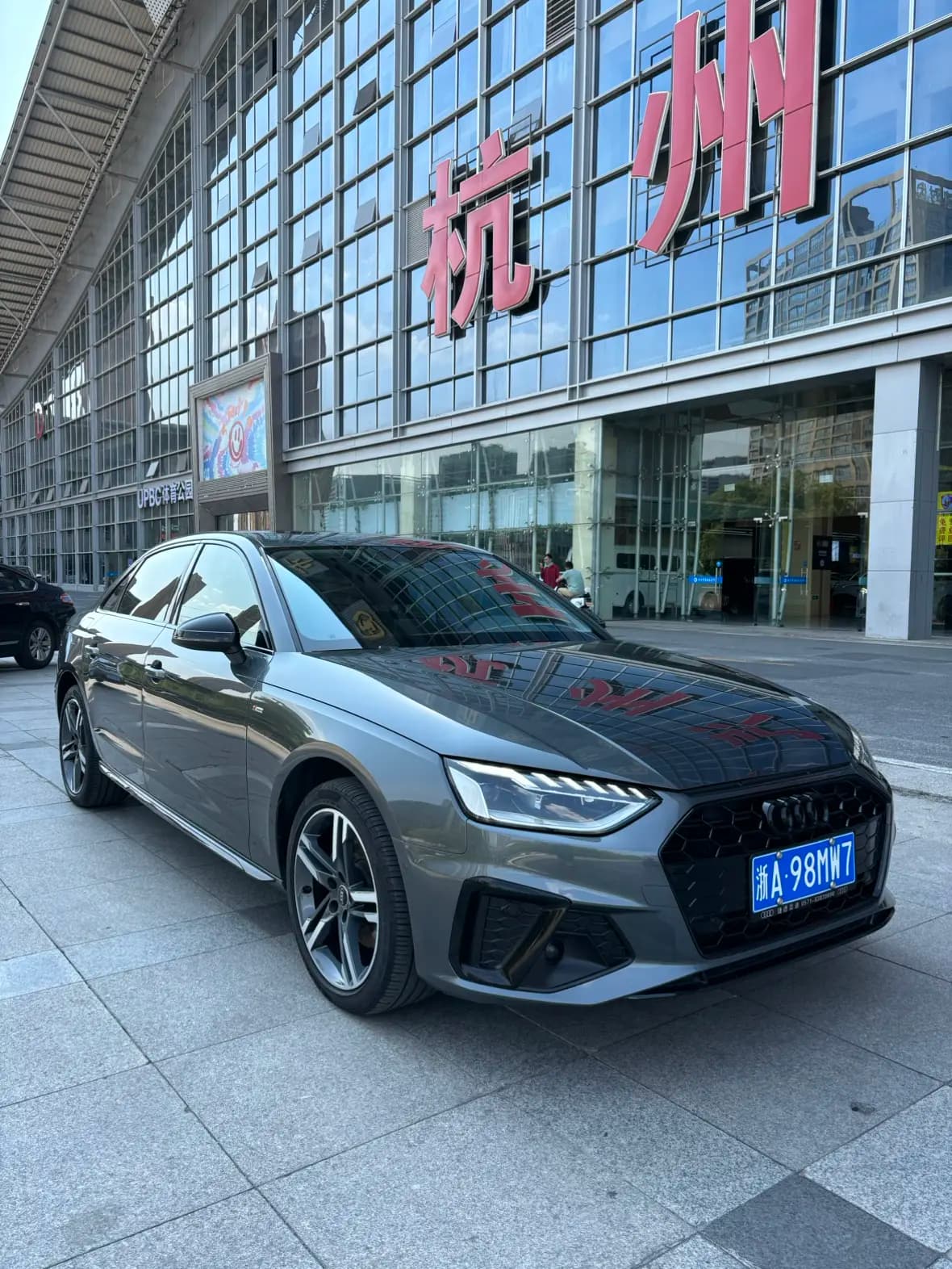 Audi A4L 2022 г. 31037 км. — фото 3