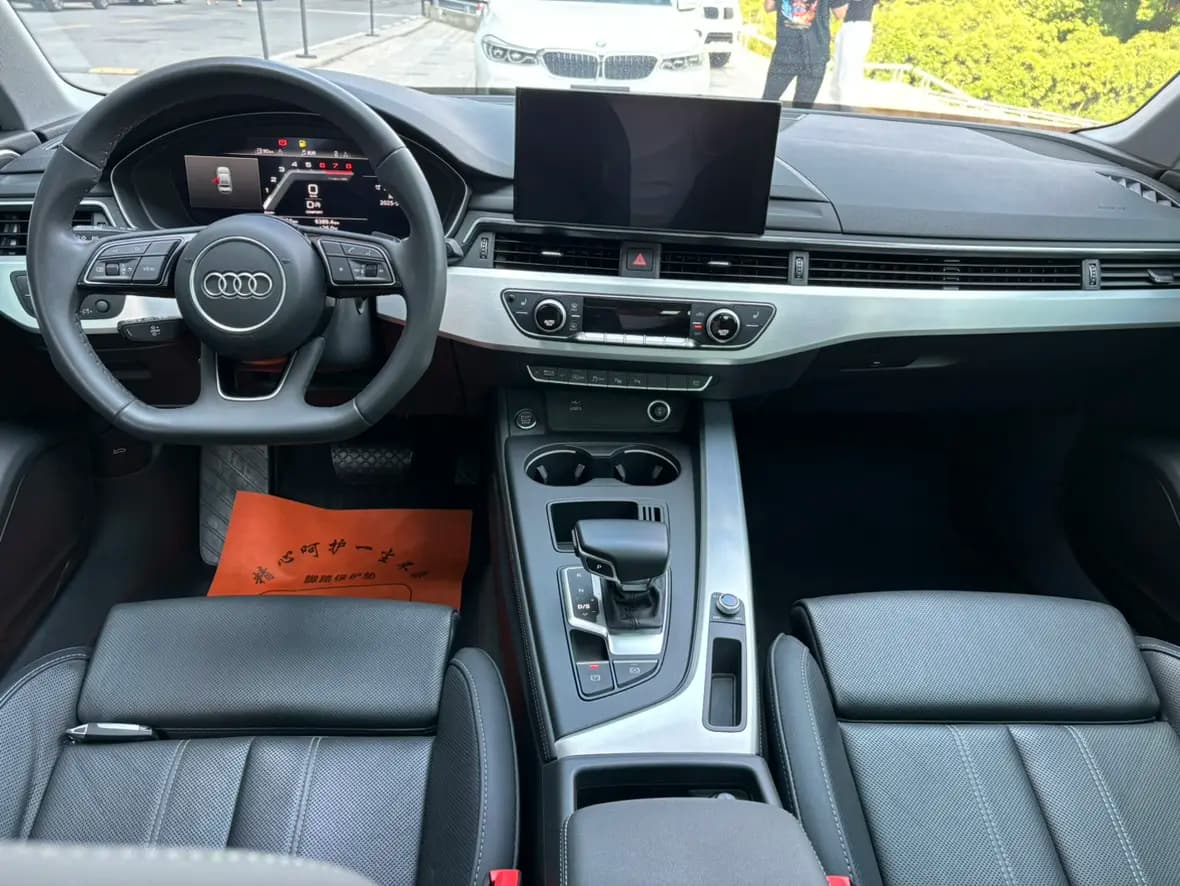 Audi A4L 2022 г. 31037 км. — фото 8
