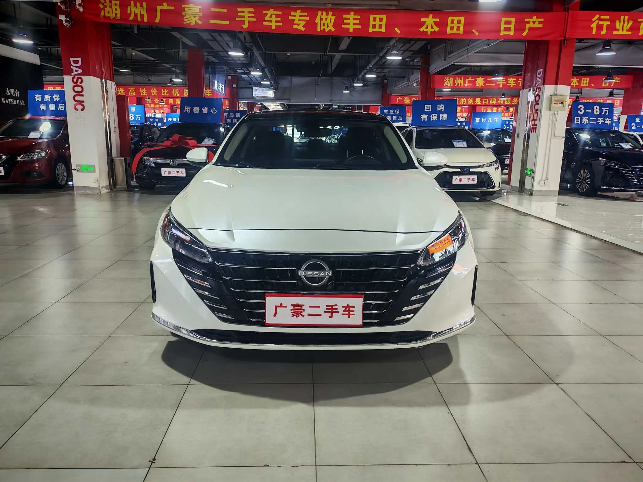 Nissan Altima 2023 г. 59145 км. — фото 2