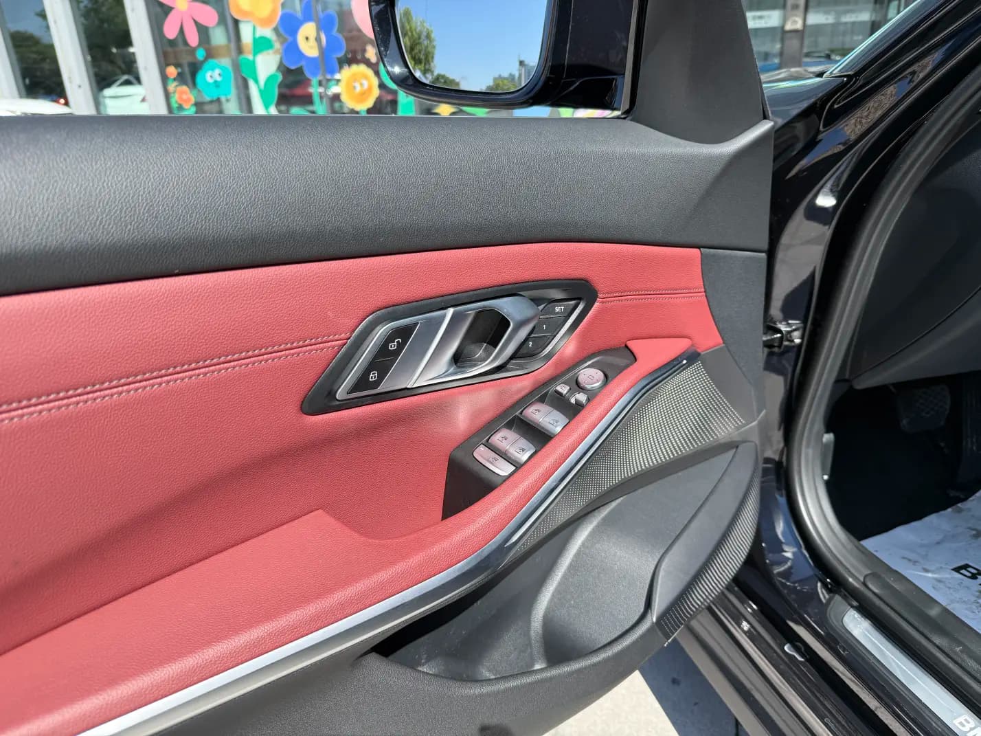 BMW i3 2023 г. 40002 км. — фото 12