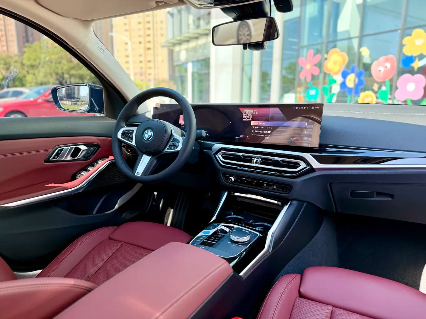 BMW i3 2023 г. 40002 км. — фото 15
