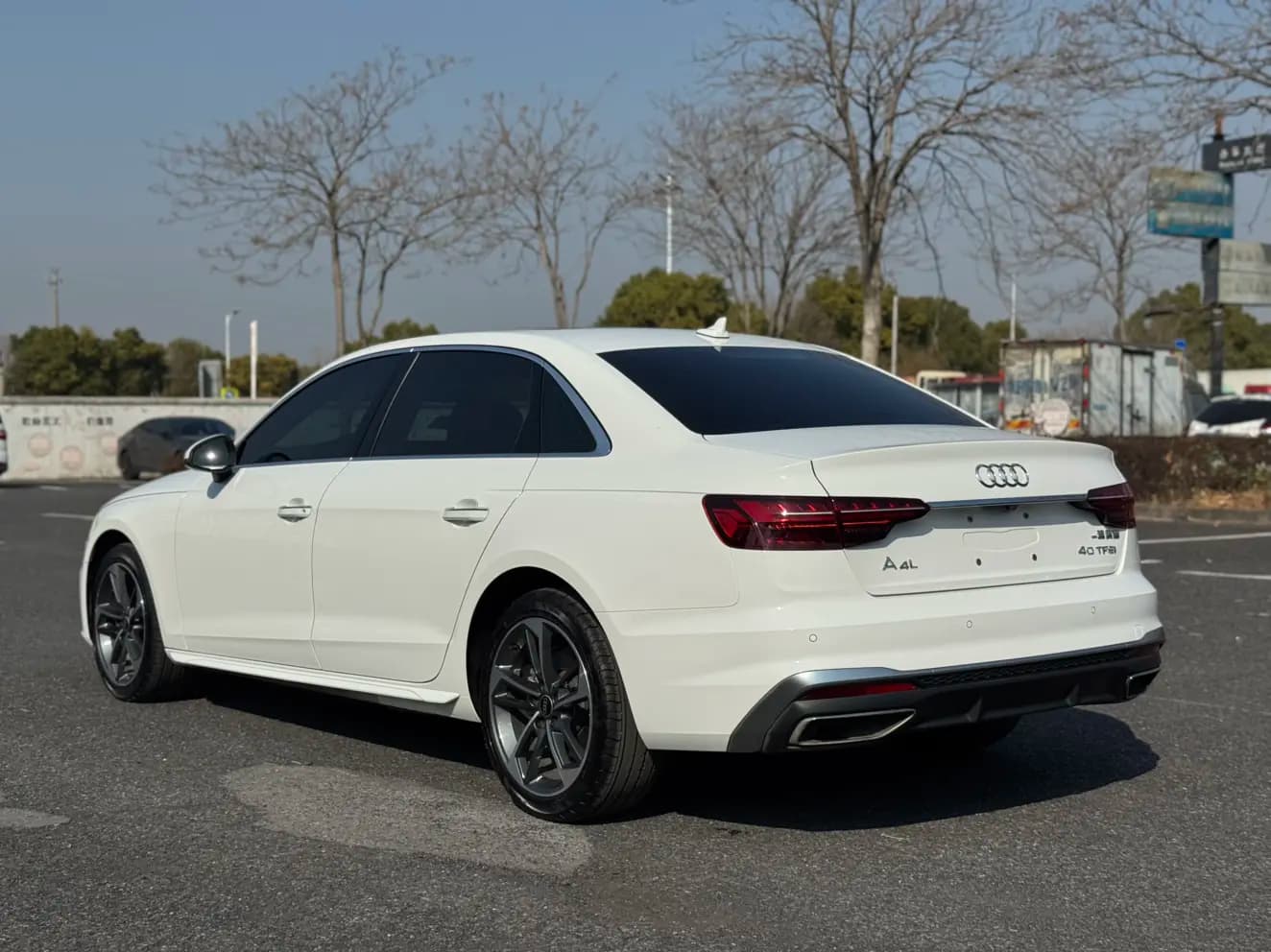 Audi A4L 2023 г. 71012 км. — фото 4