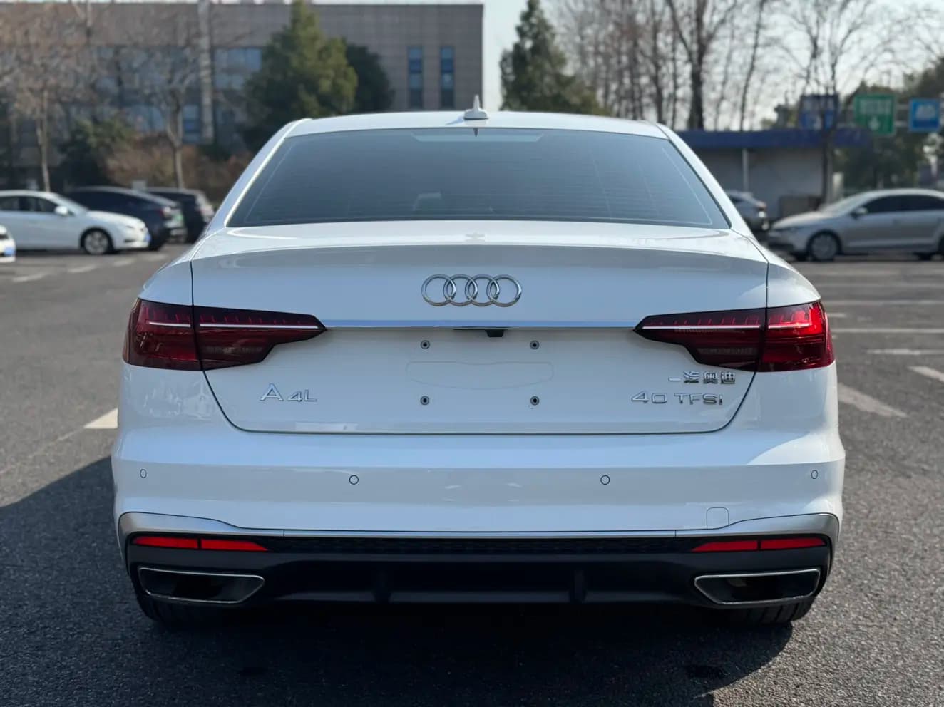 Audi A4L 2023 г. 71012 км. — фото 5