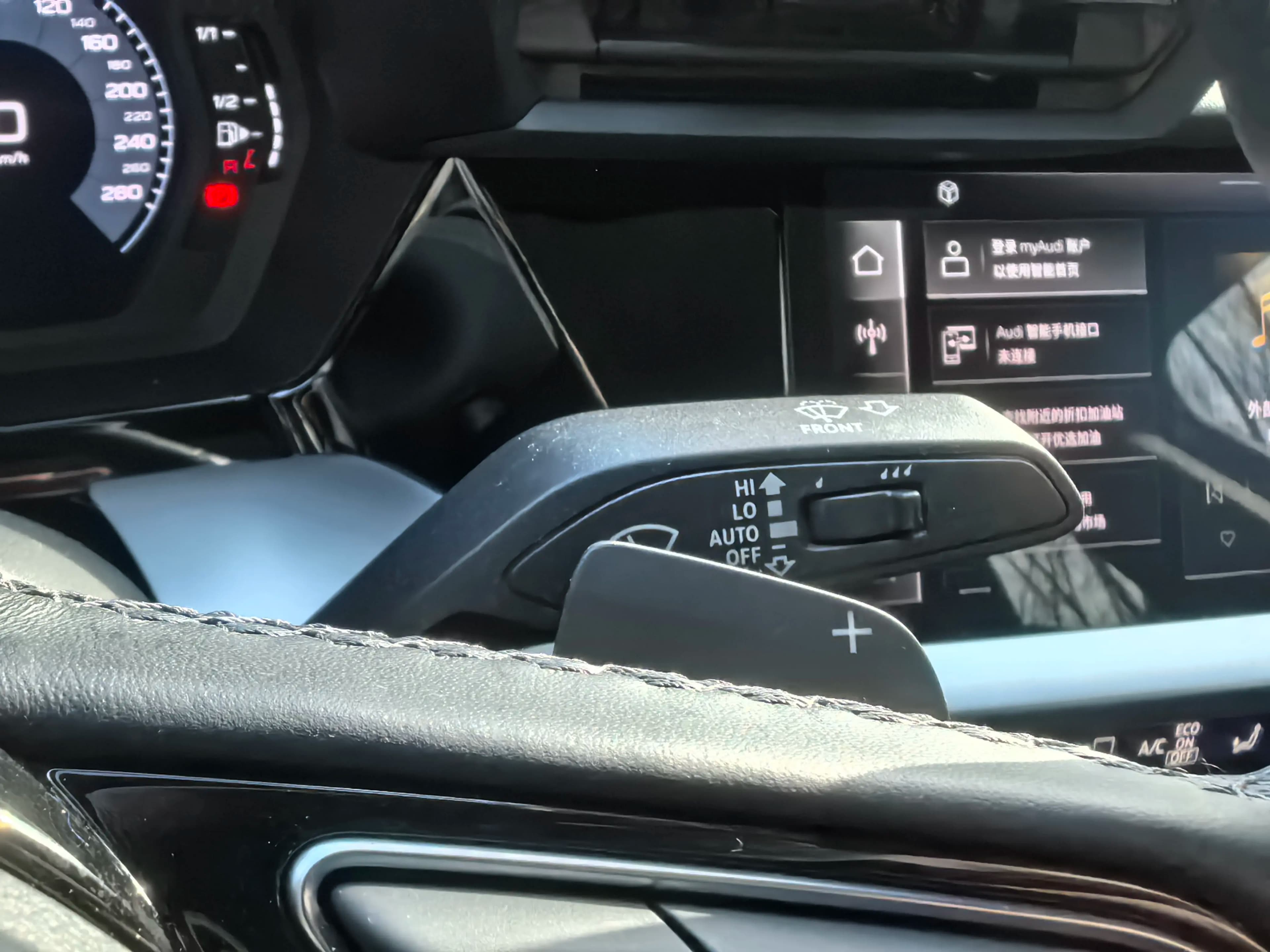 Audi A3 2023 г. 59111 км. — фото 10