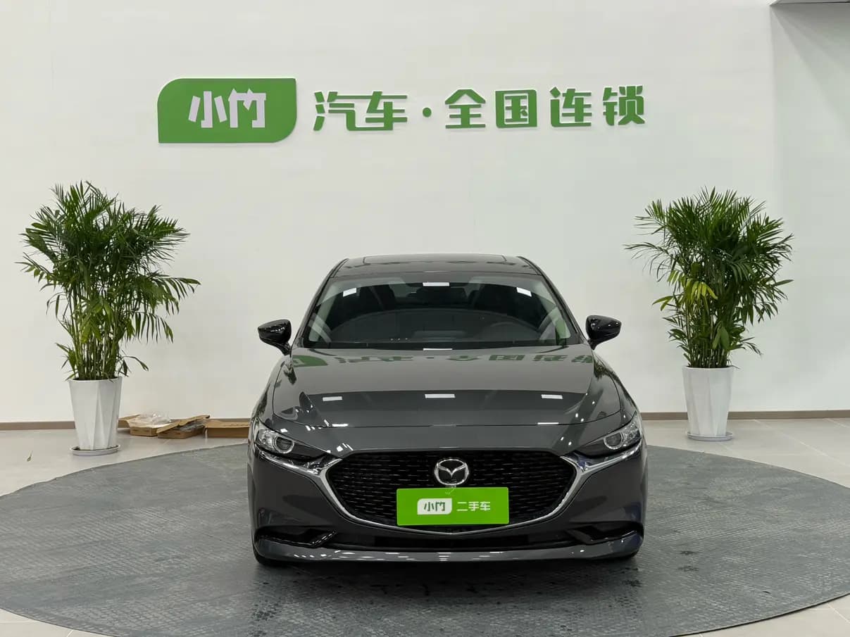 Mazda Axela 2022 г. 45017 км. — фото 2