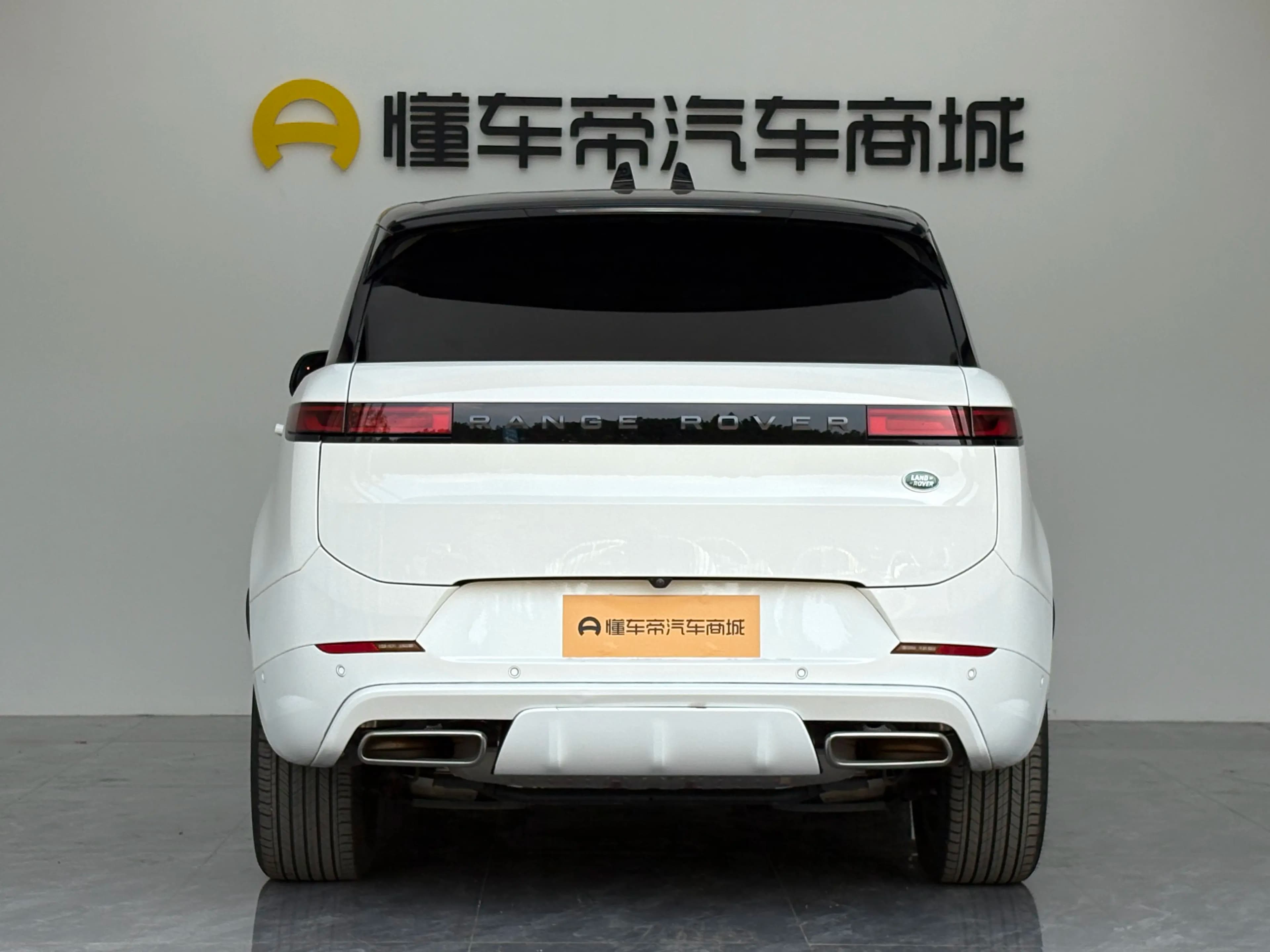 Land Rover Range Rover Sport 2023 г. 24327 км. — фото 6