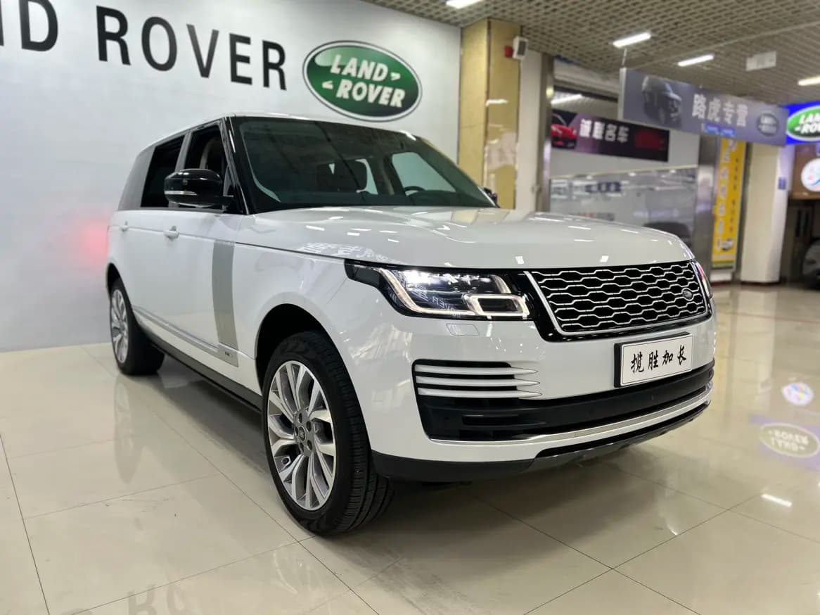 Land Rover Range rover 2021 г. 103052 км. — фото 3