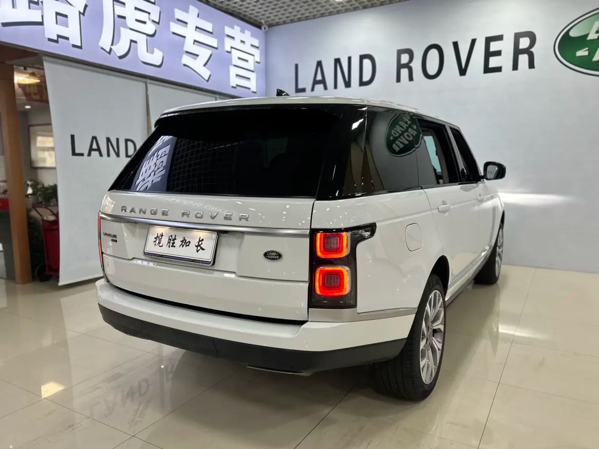 Land Rover Range rover 2021 г. 103052 км. — фото 6