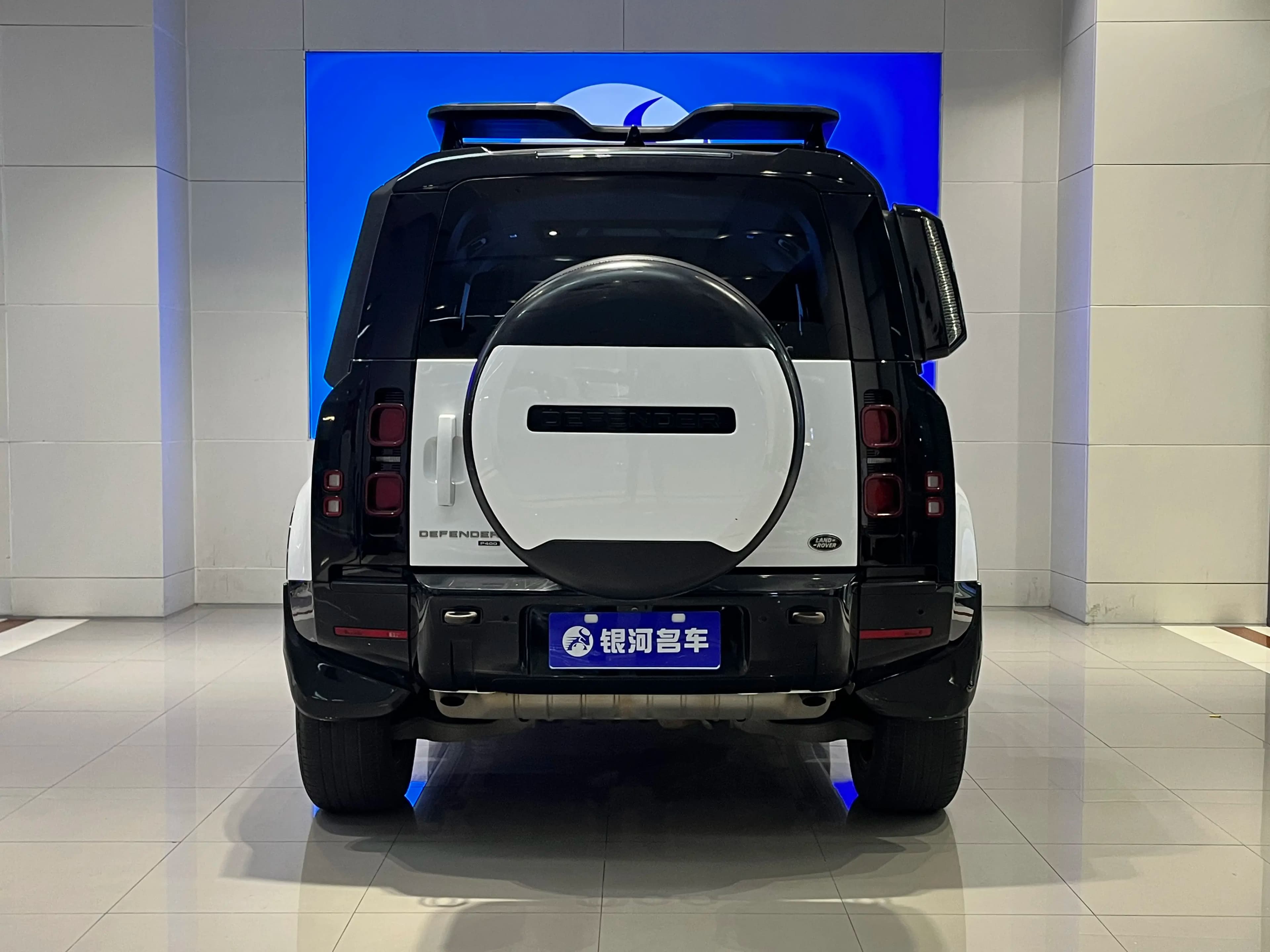 Land Rover Guard 2021 г. 96090 км. — фото 6