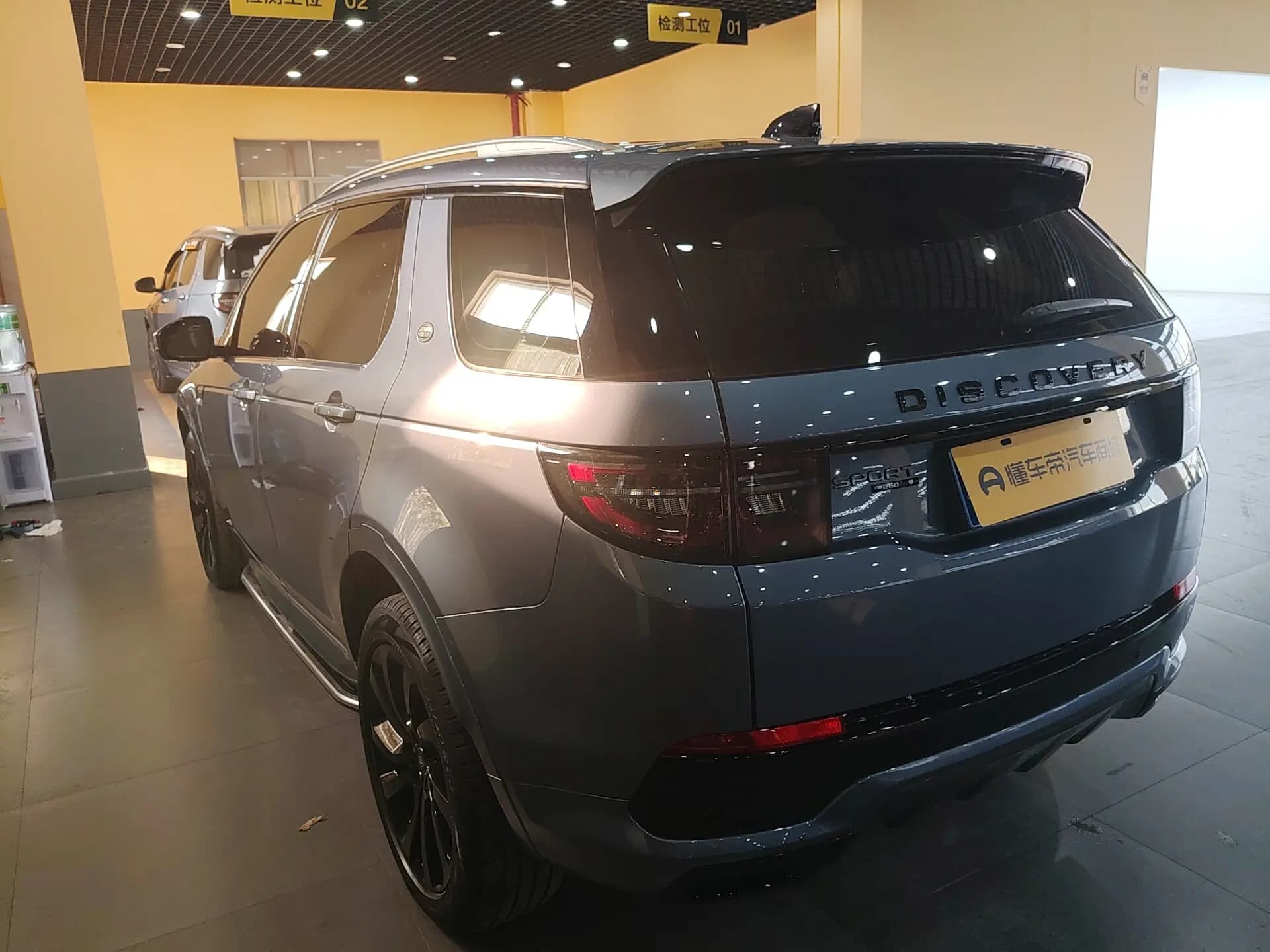 Land Rover Discover Sports 2021 г. 46756 км. — фото 6
