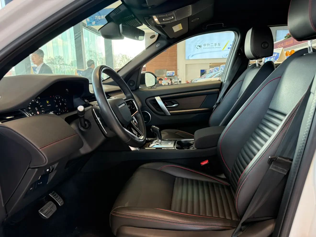 Land Rover Discover Sports 2023 г. 19024 км. — фото 41