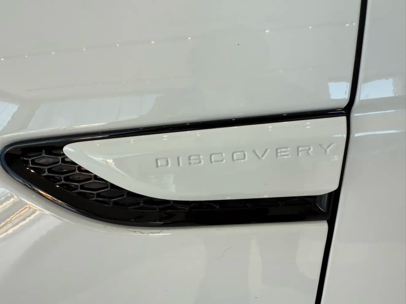 Land Rover Discover Sports 2023 г. 19024 км. — фото 9