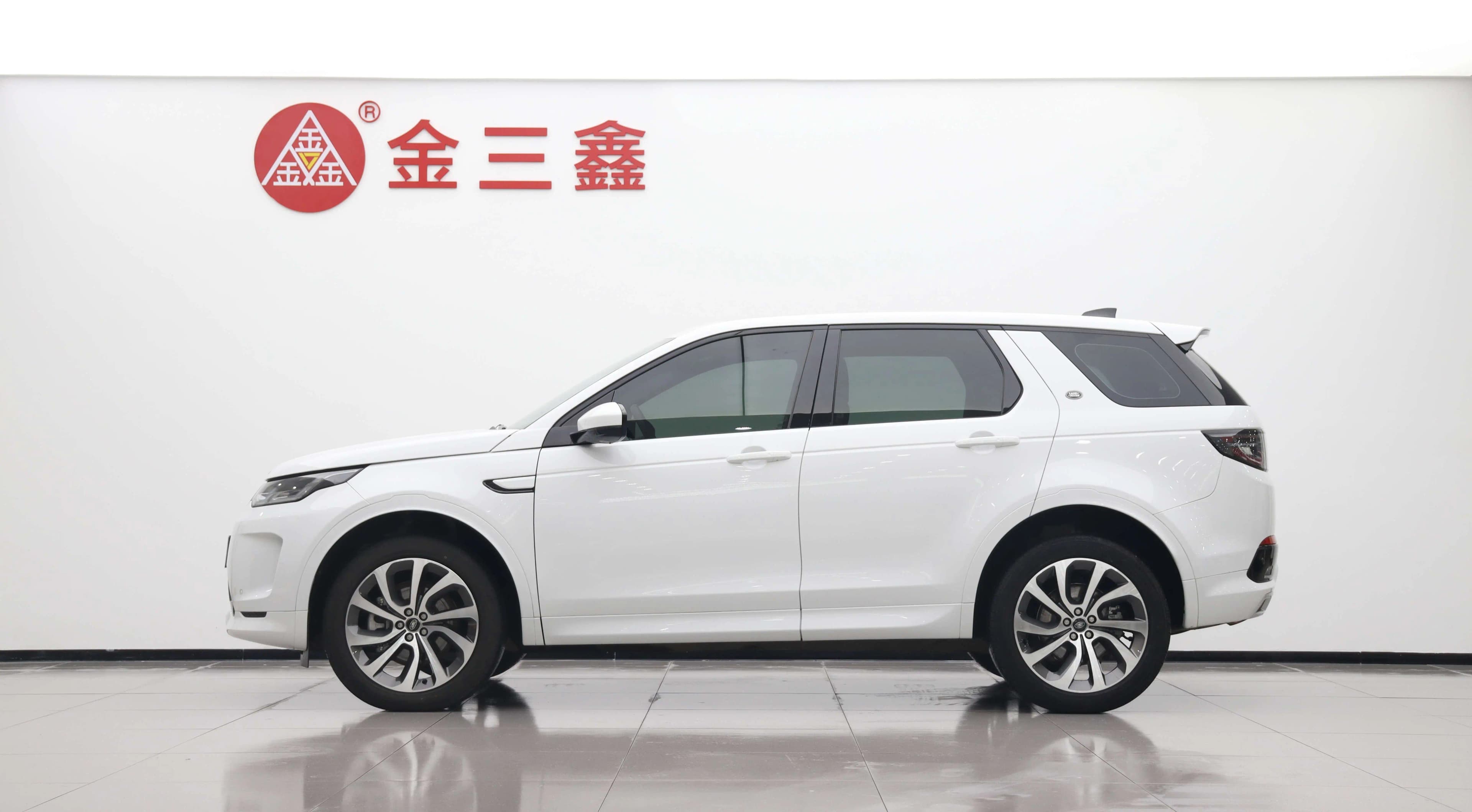 Land Rover Discover Sports 2023 г. 67021 км. — фото 3