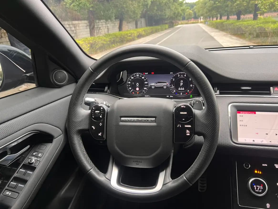 Land Rover Range Rover Evoque 2021 г. 42058 км. — фото 12