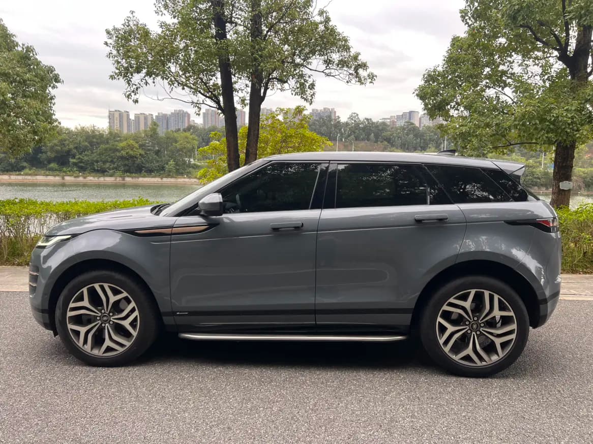 Land Rover Range Rover Evoque 2021 г. 42058 км. — фото 4