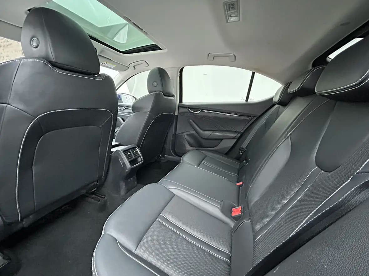 Skoda Octavia 2022 г. 39066 км. — фото 18