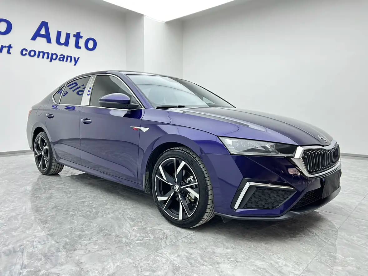 Skoda Octavia 2022 г. 39066 км. — фото 3