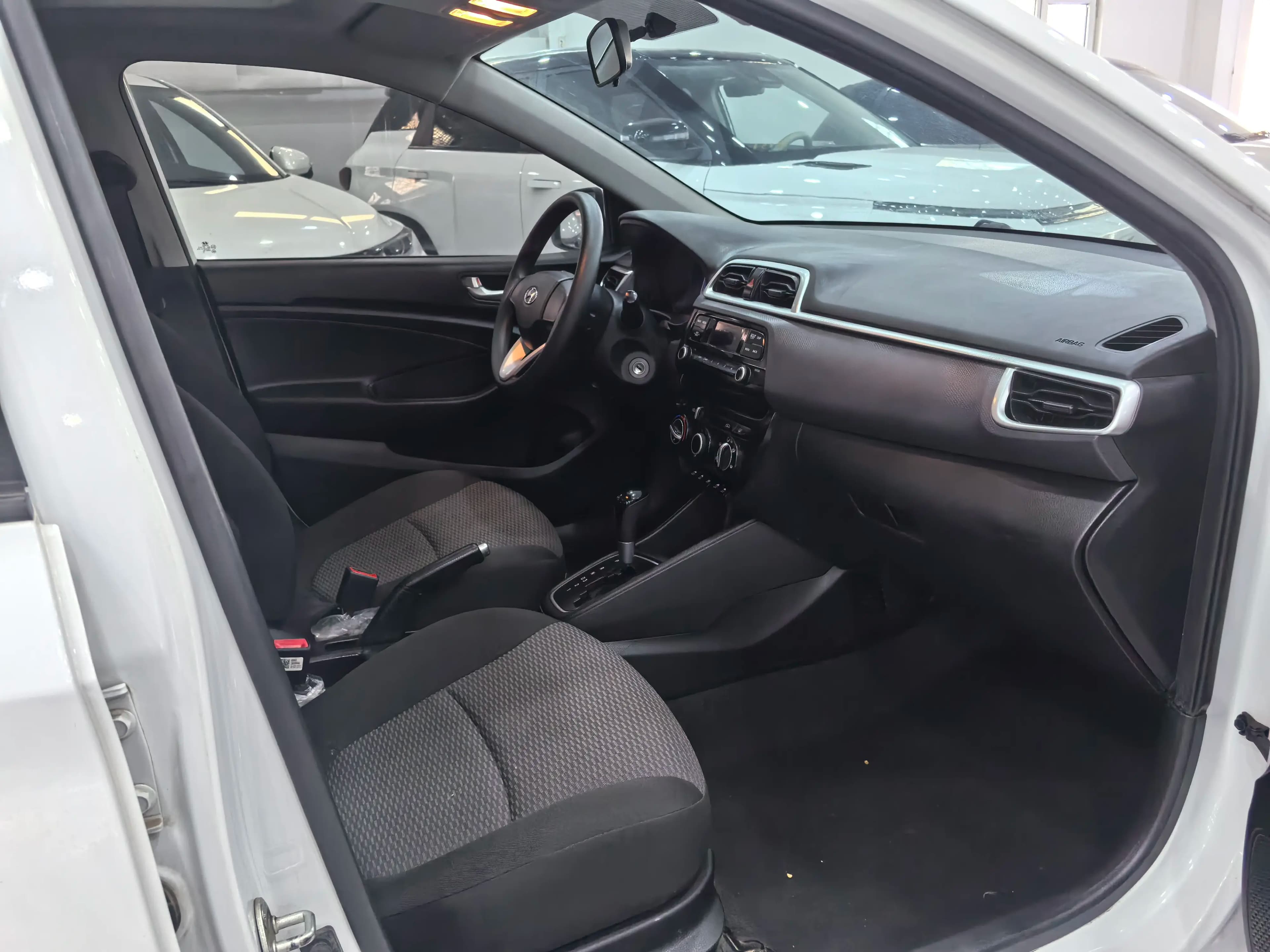 Hyundai Verna 2021 г. 43068 км. — фото 7