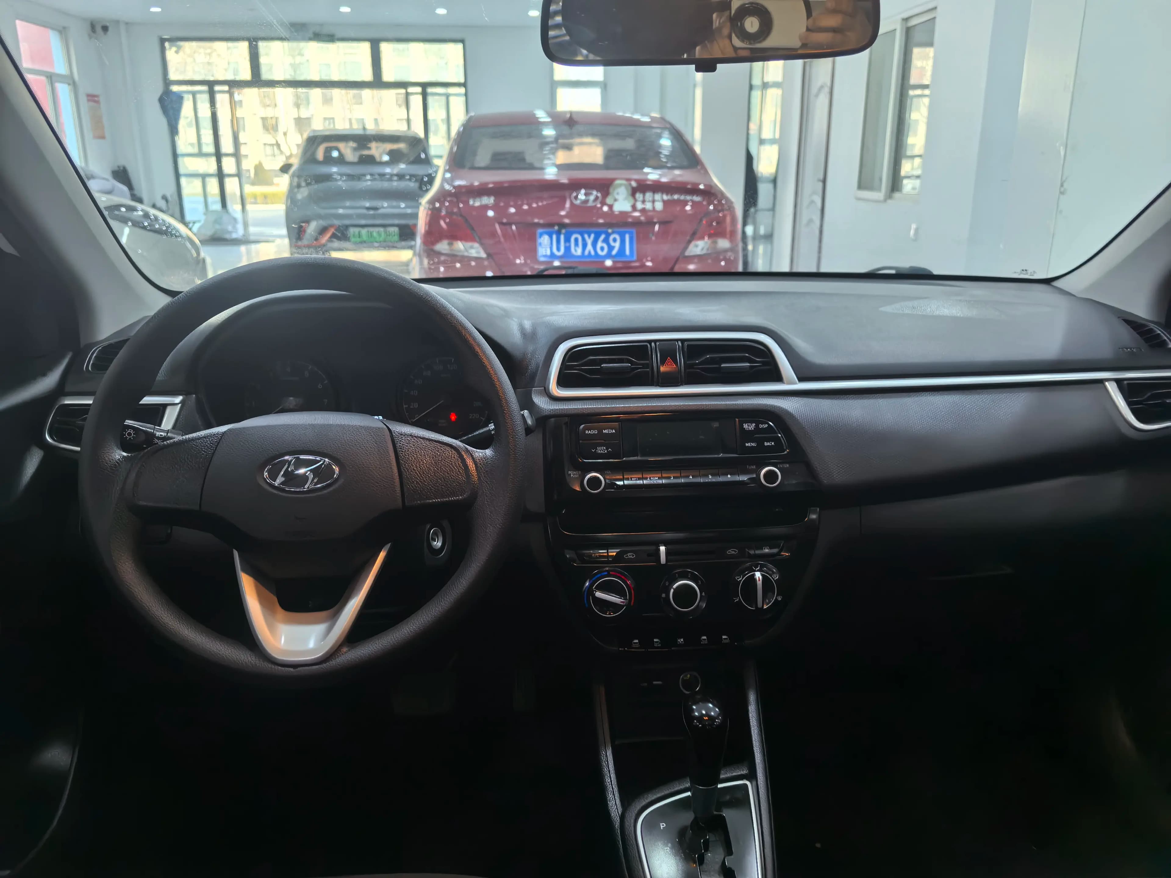 Hyundai Verna 2021 г. 43068 км. — фото 8