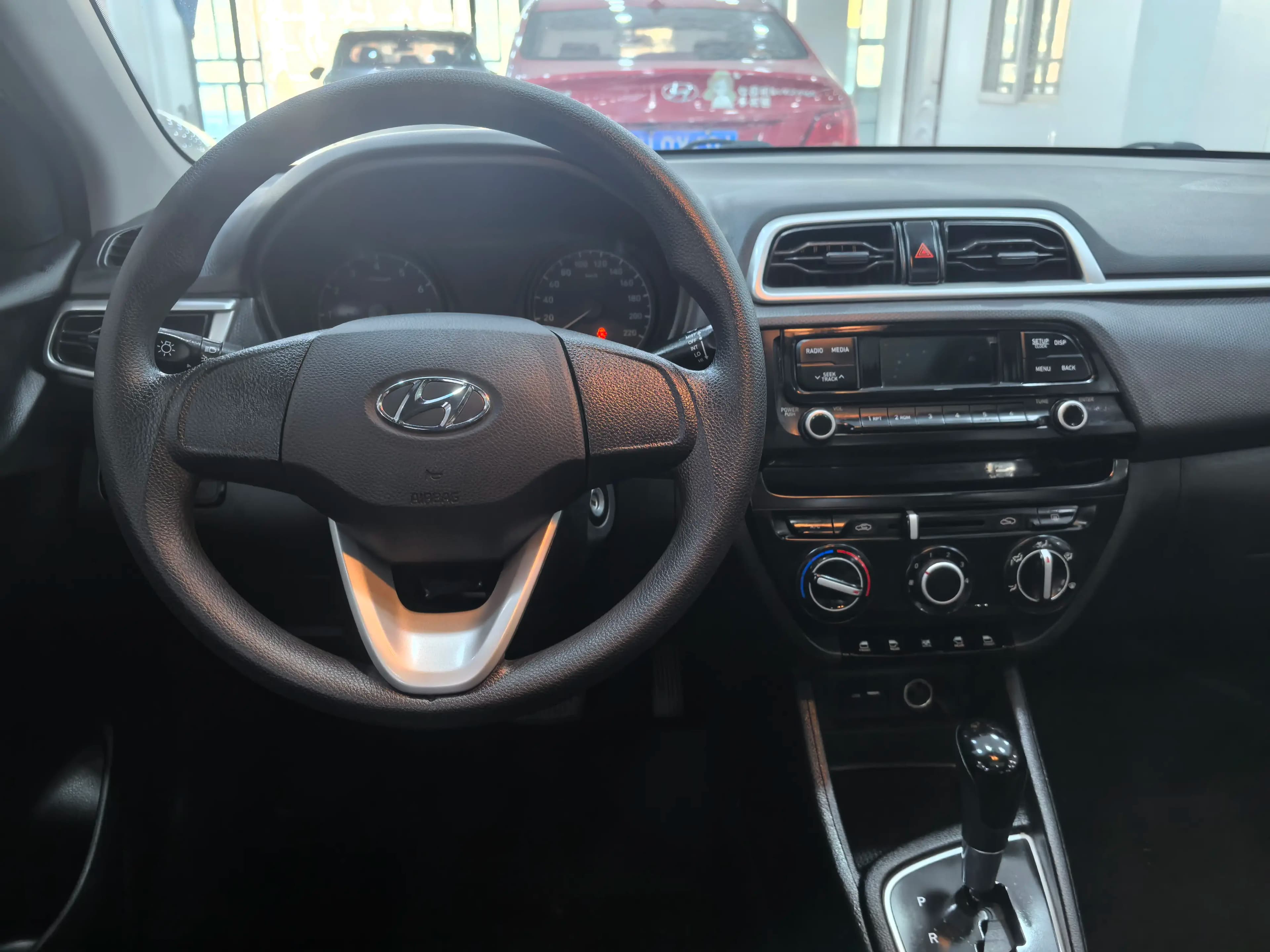 Hyundai Verna 2021 г. 43068 км. — фото 9