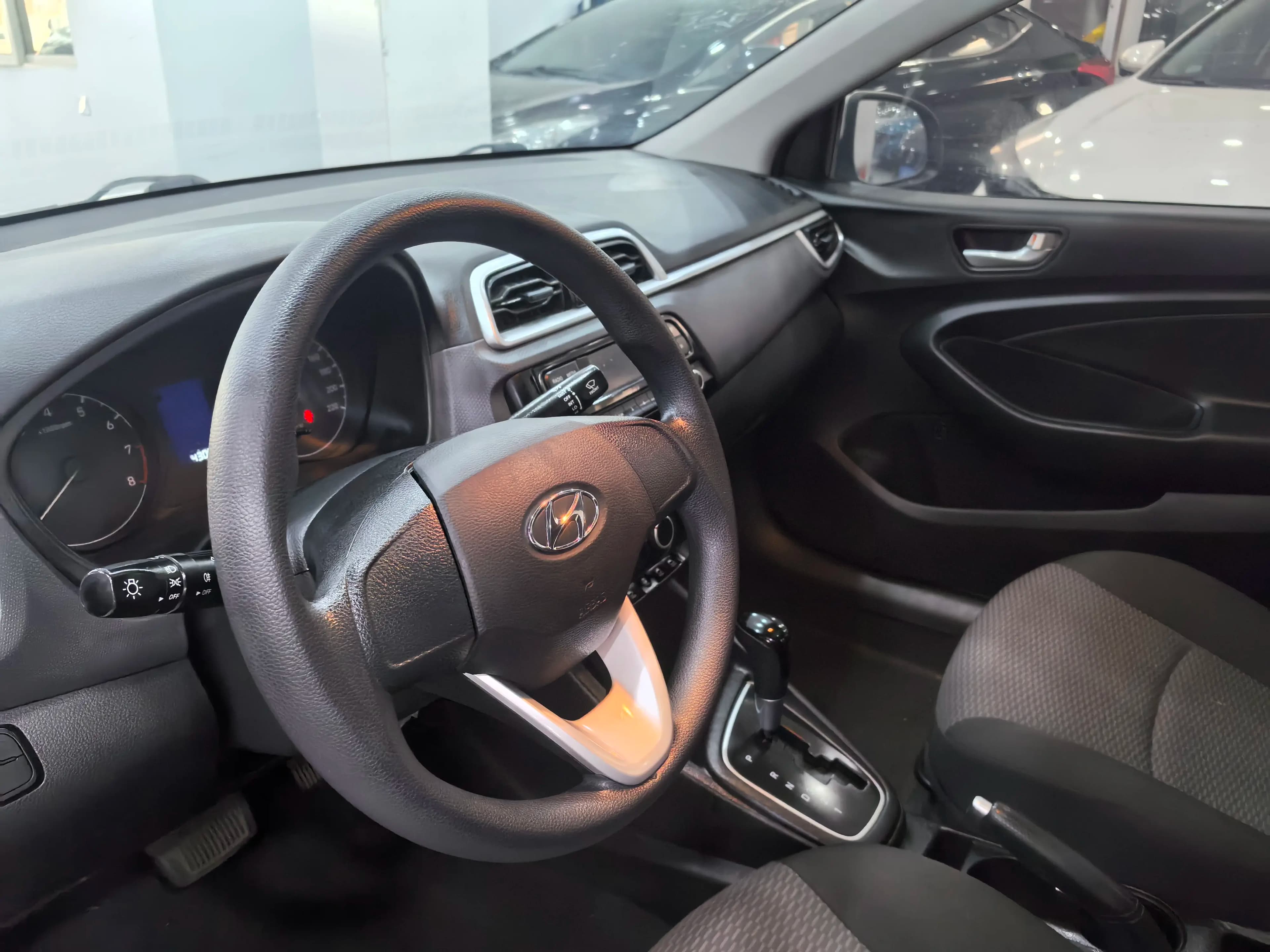 Hyundai Verna 2021 г. 43068 км. — фото 10