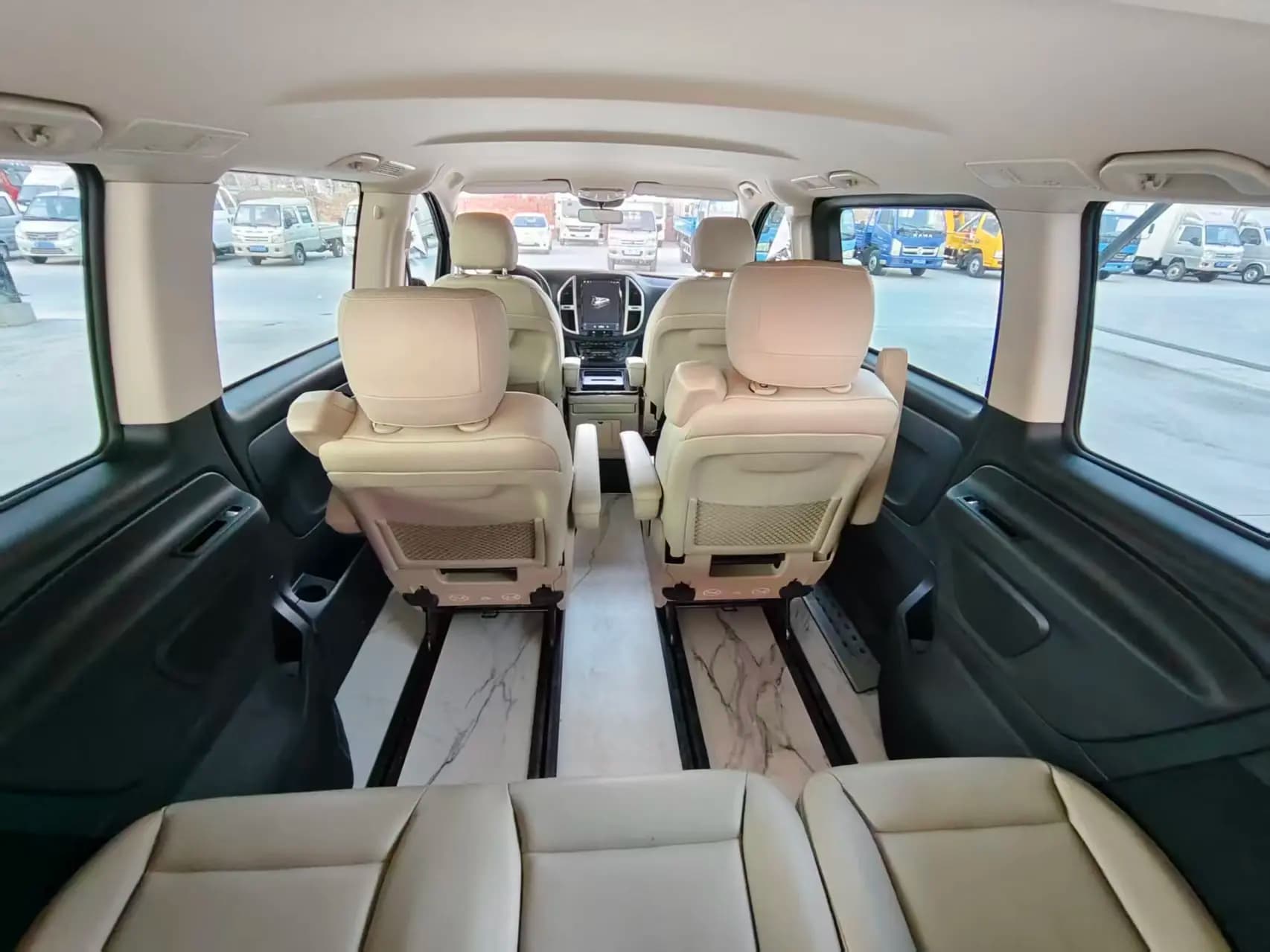 Mercedes-Benz Vito 2022 г. 72000 км. — фото 14