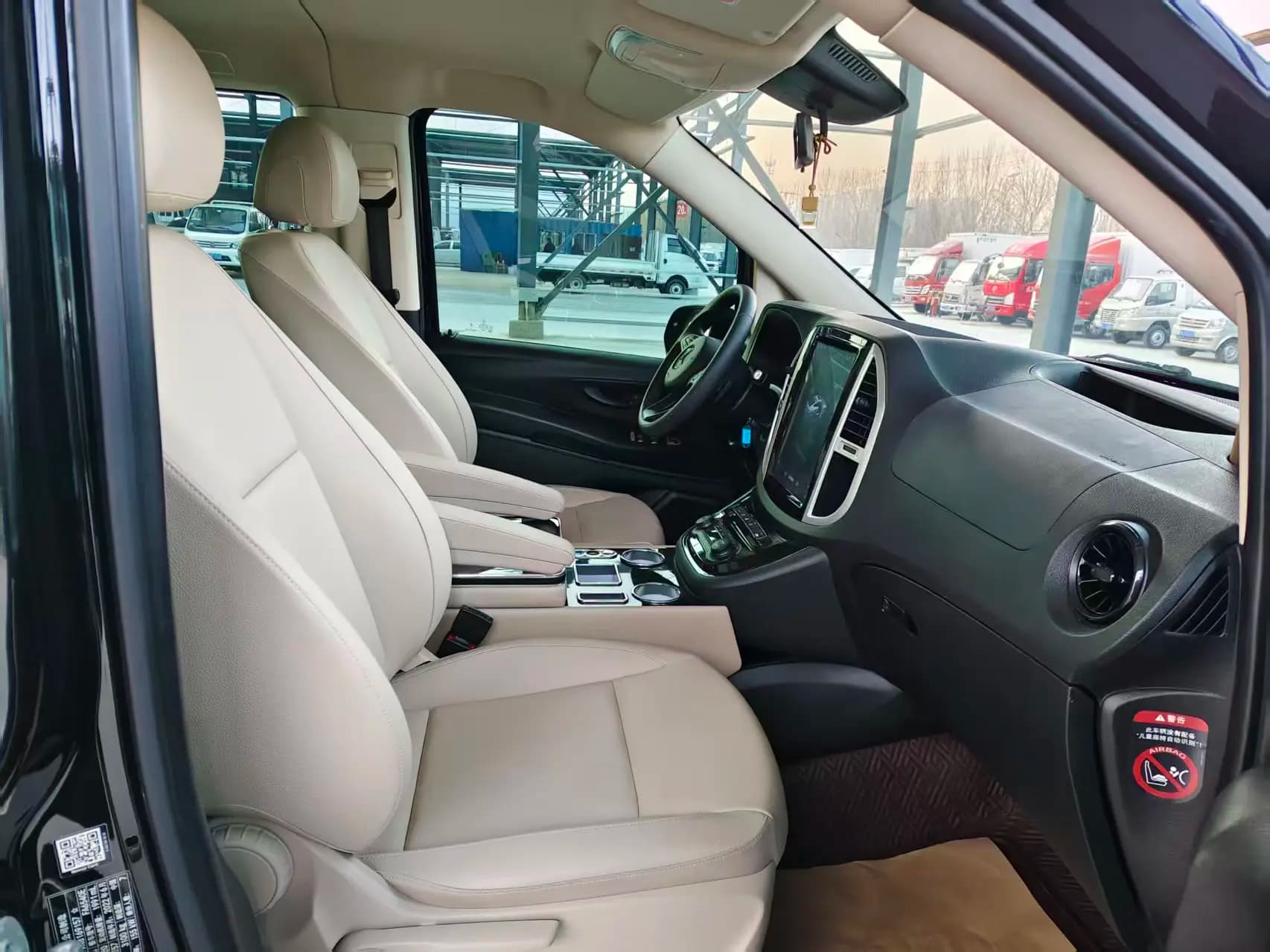 Mercedes-Benz Vito 2022 г. 72000 км. — фото 16