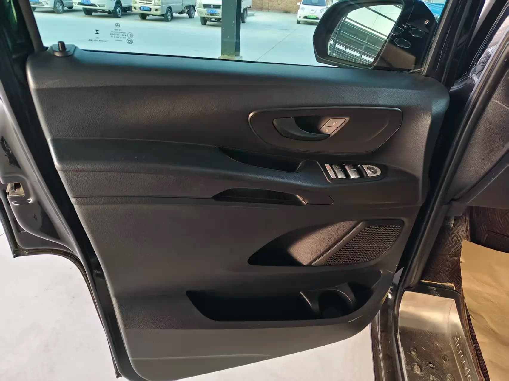 Mercedes-Benz Vito 2022 г. 72000 км. — фото 7