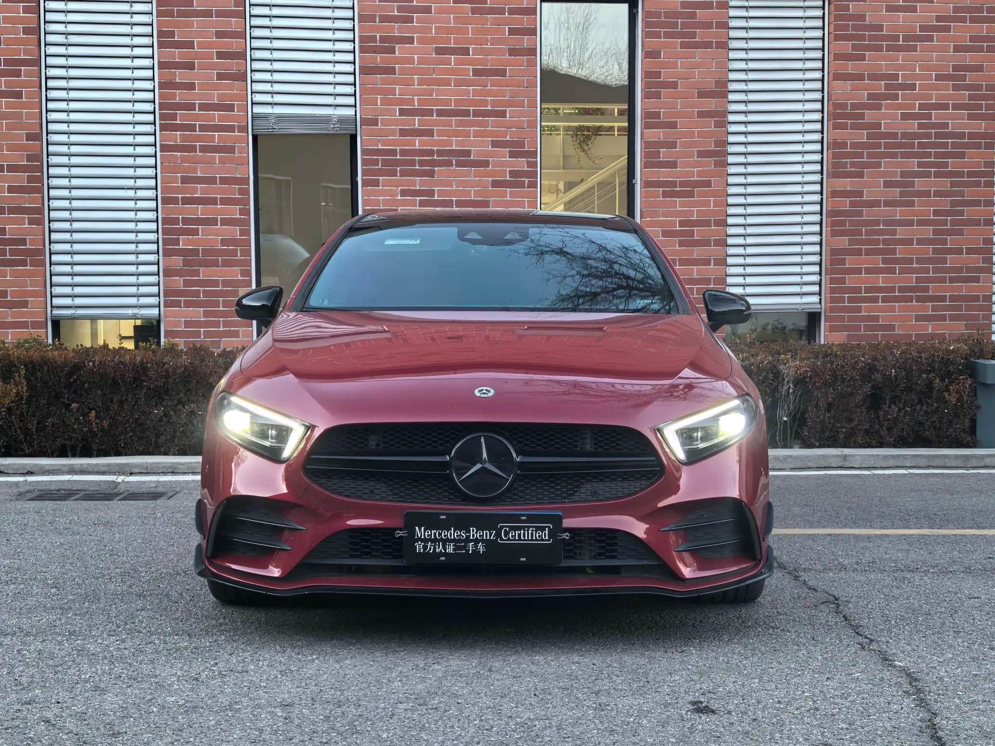 Mercedes-Benz A-Class AMG 2023 г. 30068 км. — фото 2