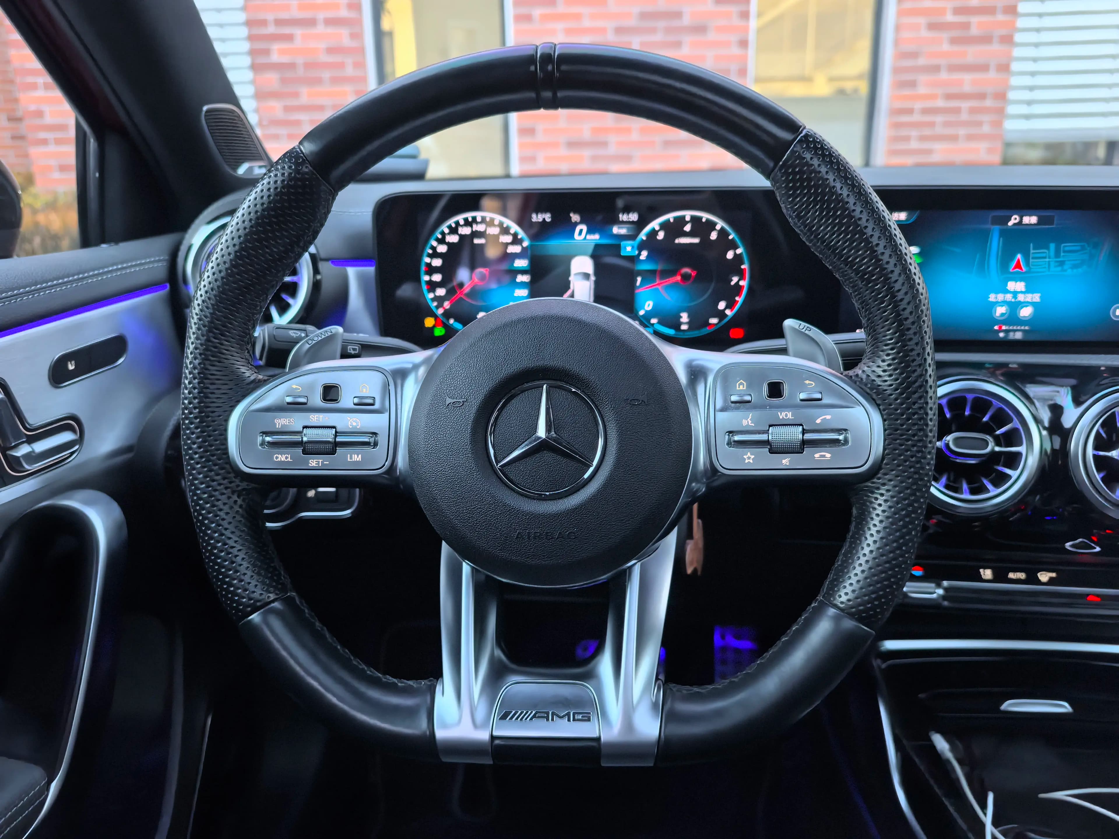 Mercedes-Benz A-Class AMG 2023 г. 30068 км. — фото 15