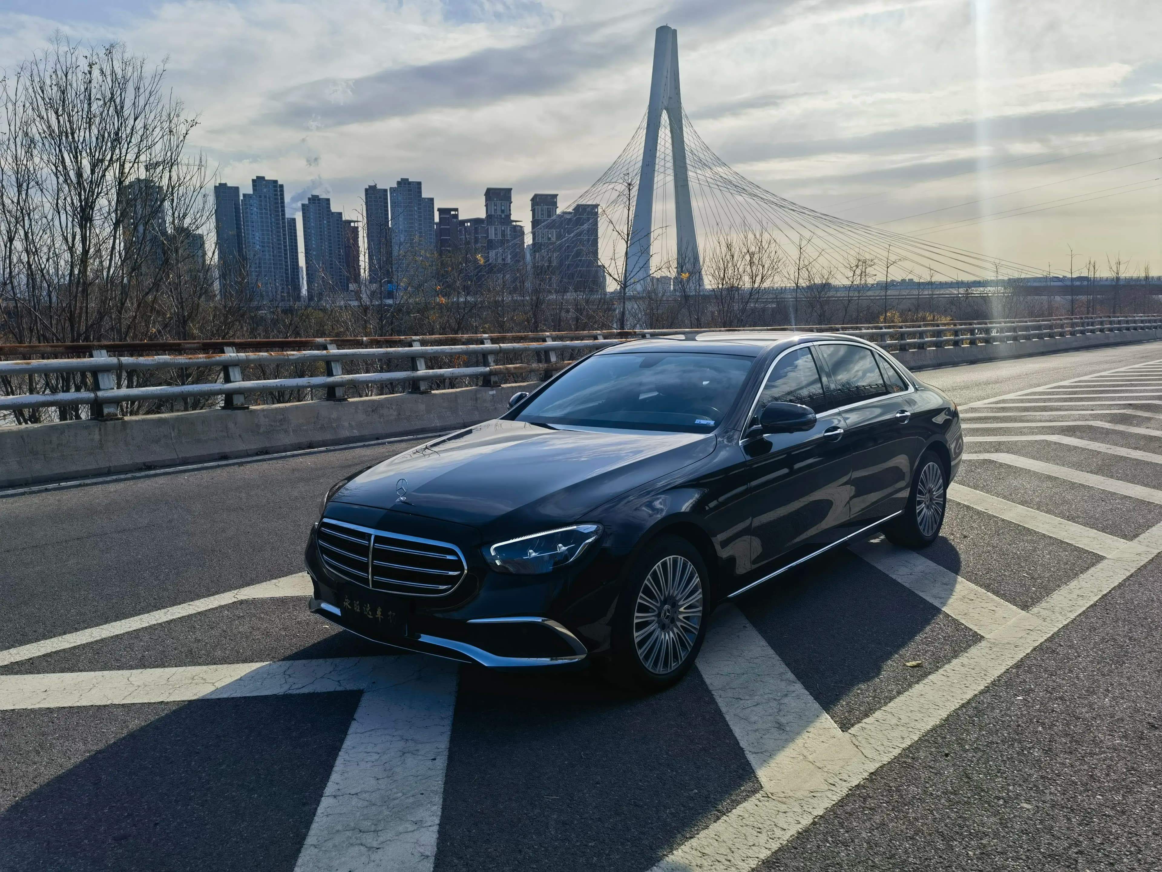Mercedes-Benz E-Class 2022 г. 63141 км.