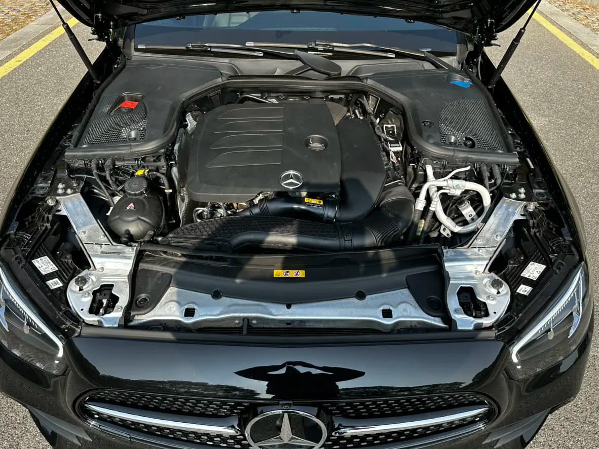 Mercedes-Benz E-Class 2022 г. 90139 км. — фото 9